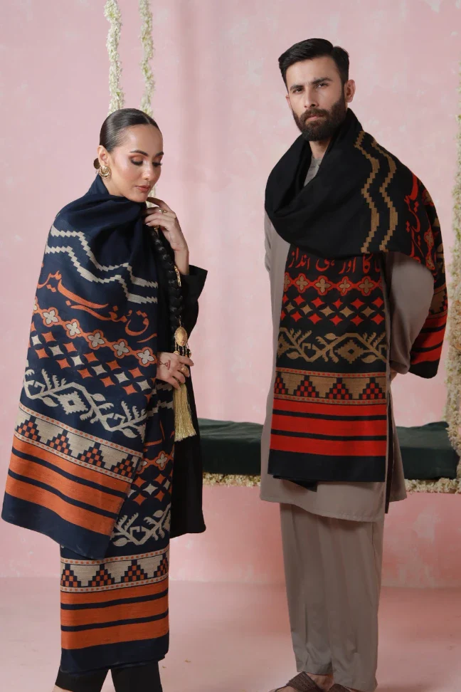 Aghaaz Weaved Shawl - Black - Image 6