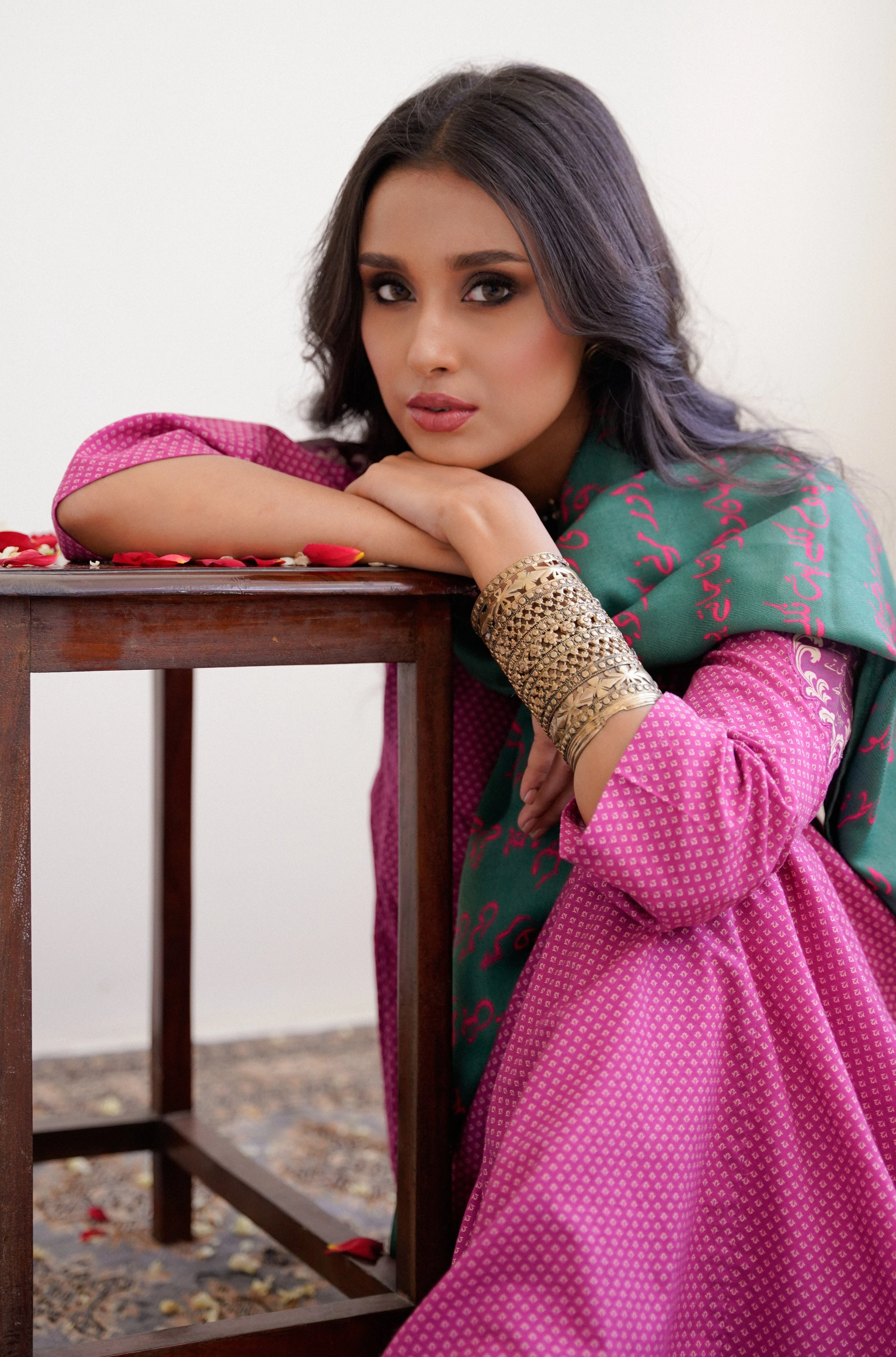Armaan Stole - Deep Green - Image 3