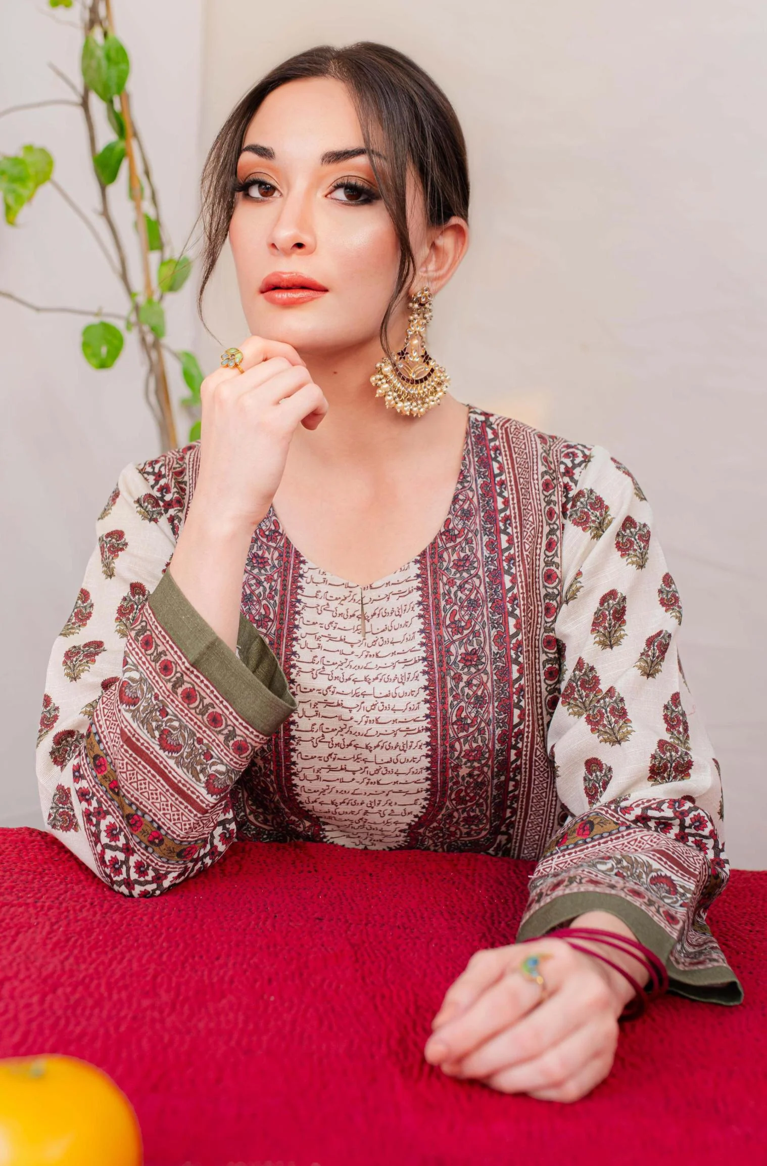Arzoo Co-ord Set - Off White & Maroon - Image 6