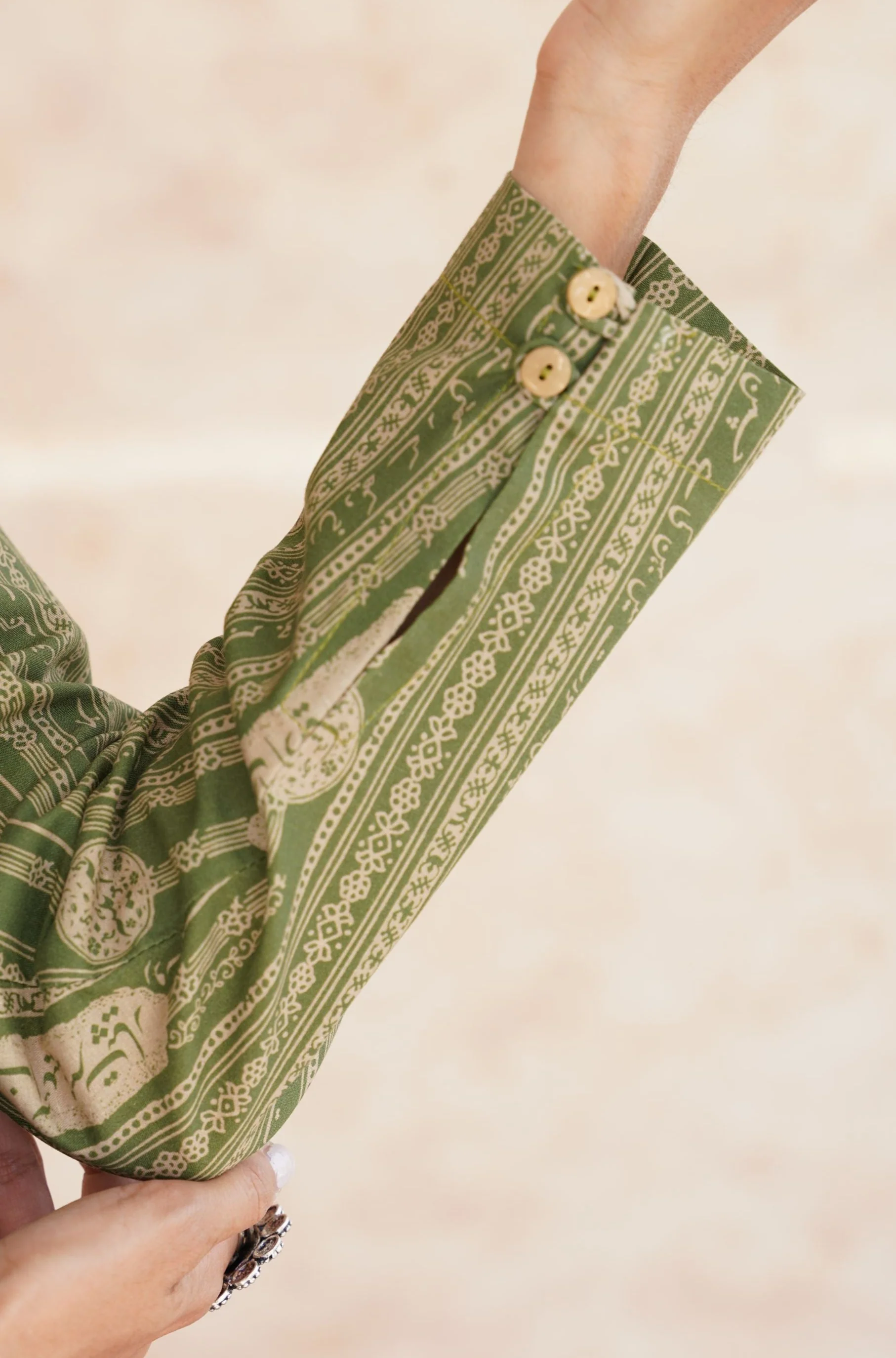 Azmat Kurta - Green - Image 5