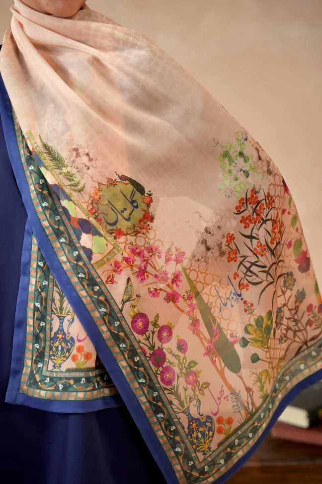 Baad-e-Bahaar Scarf - Image 4