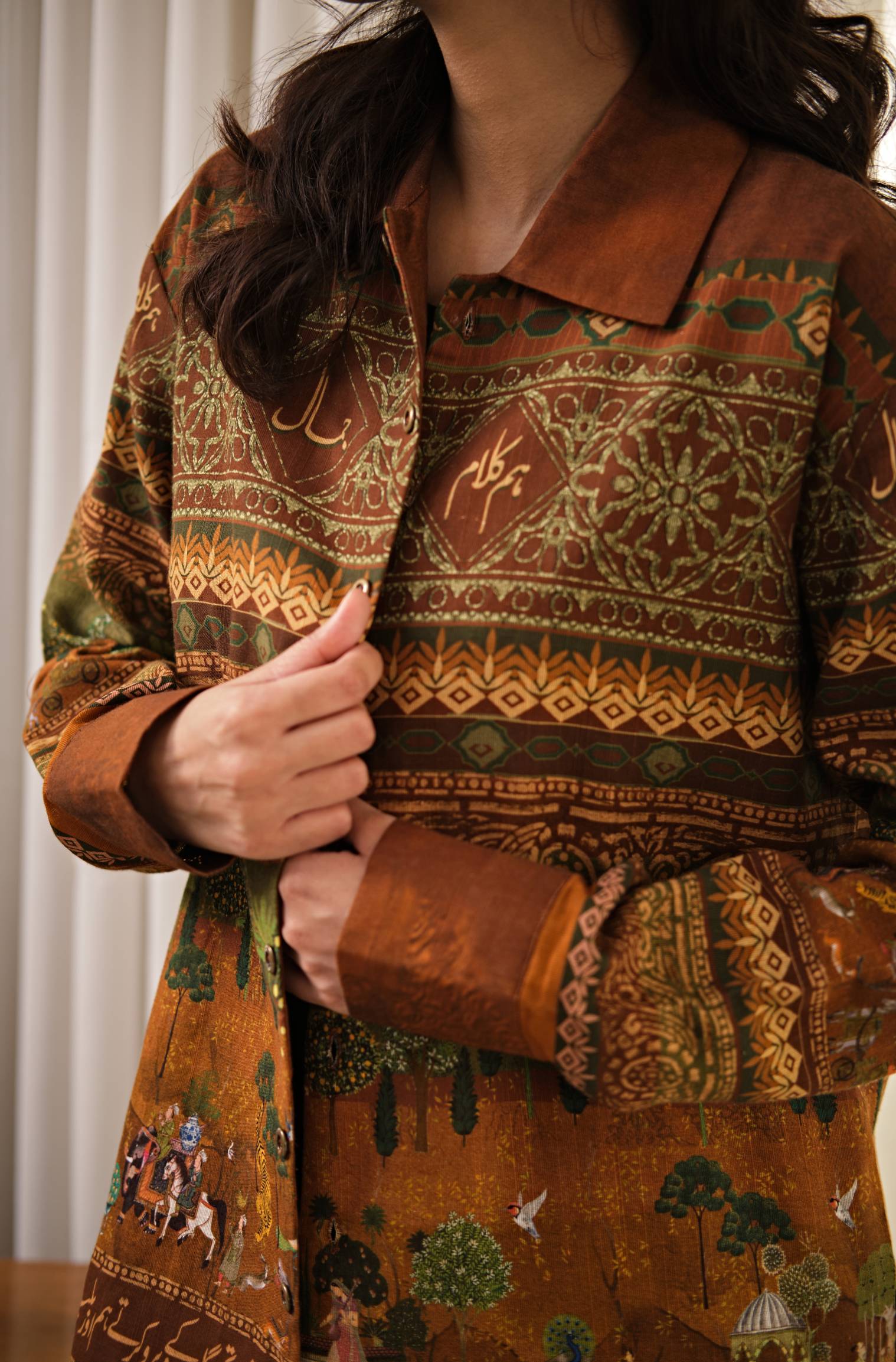 Bagh-e-Mughal Overshirt - Brown & Green - Image 6