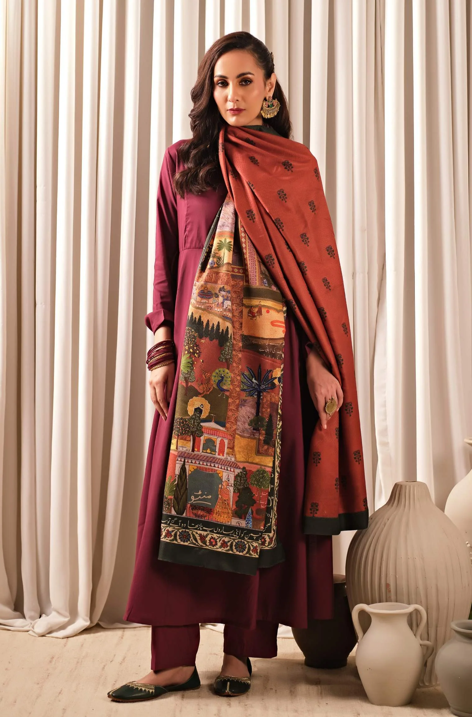 Bagh-e-Mughal Shawl - Green & Rust - Image 3