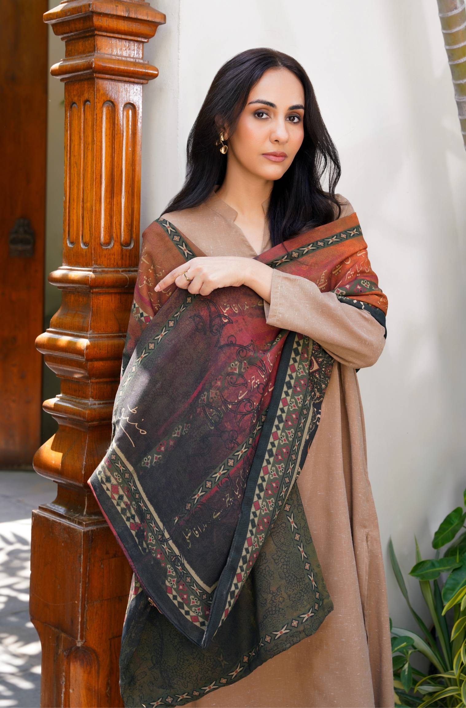 Diyar-e-Ishq Stole - Rust - Image 2