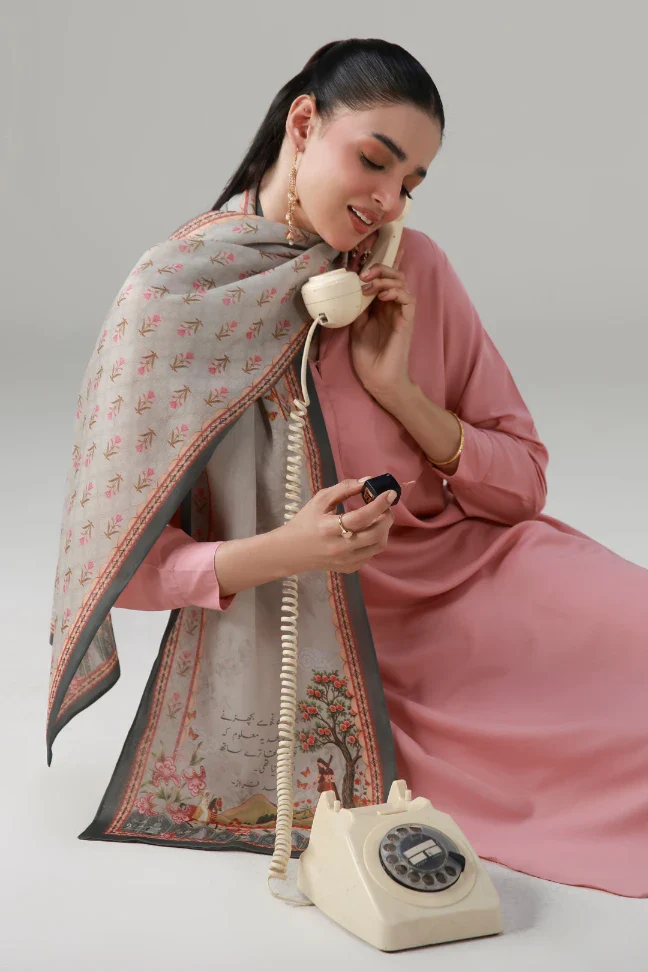 Dunya Stole - Image 8