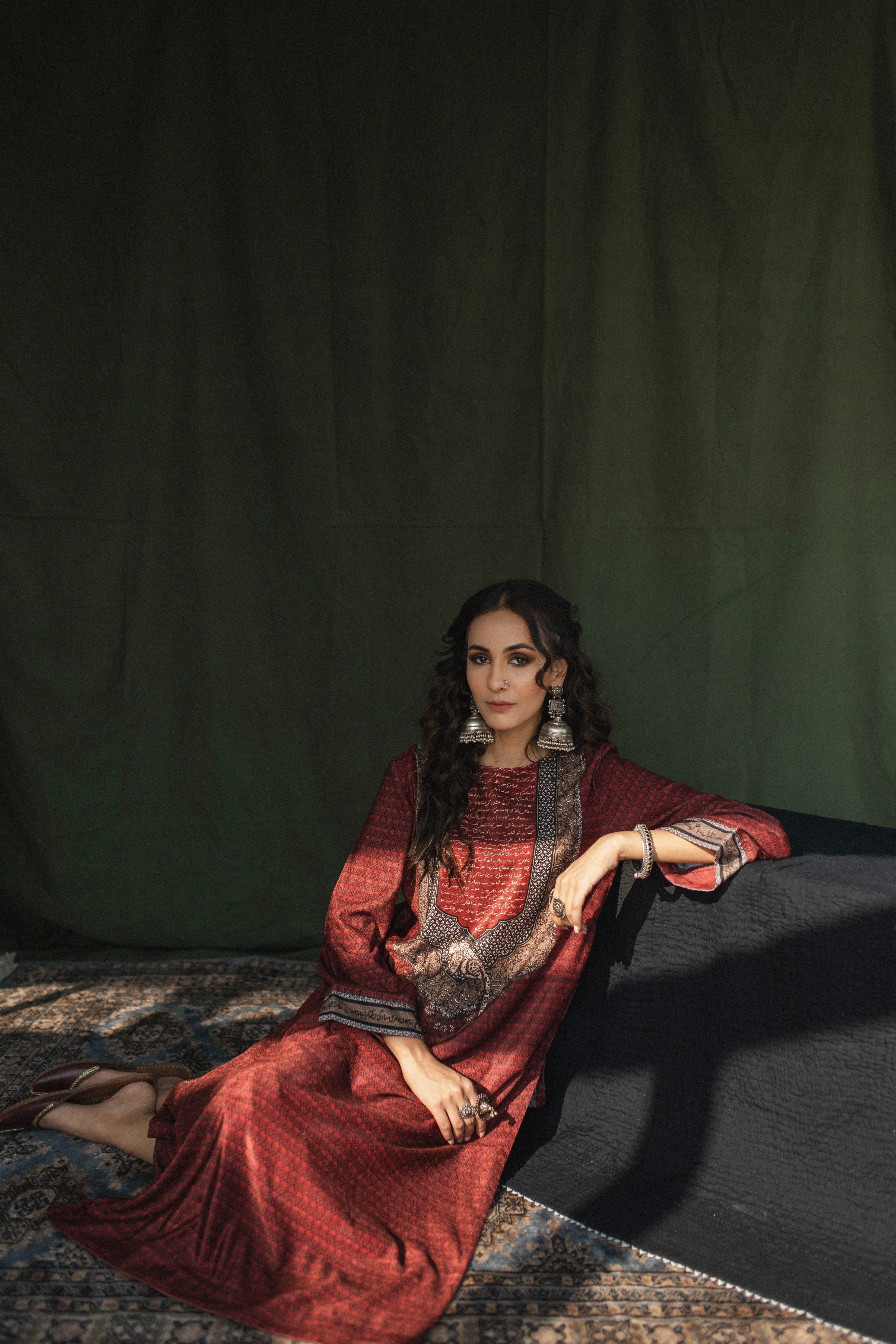 Esra Velvet Co-ord Set - Maroon - Image 6