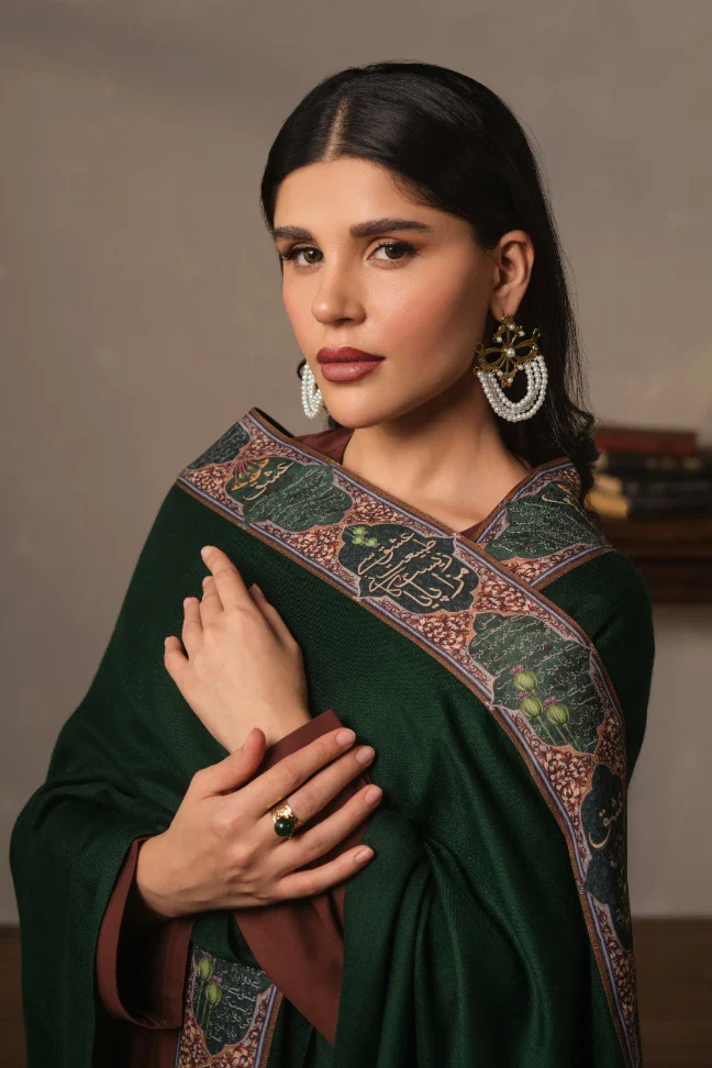 Fanaa Cape - Image 5