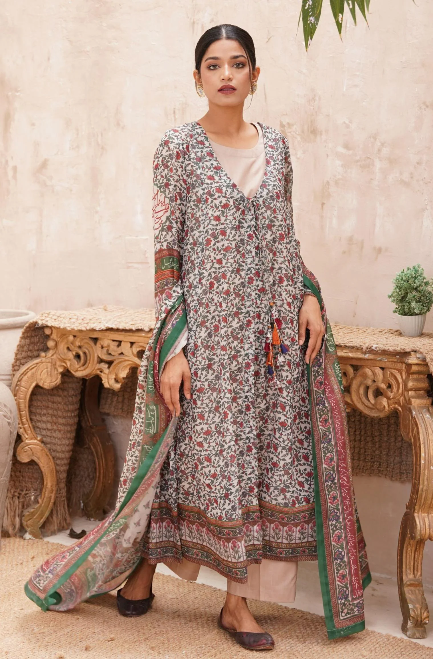 Fitrat Dupatta - Green - Image 4