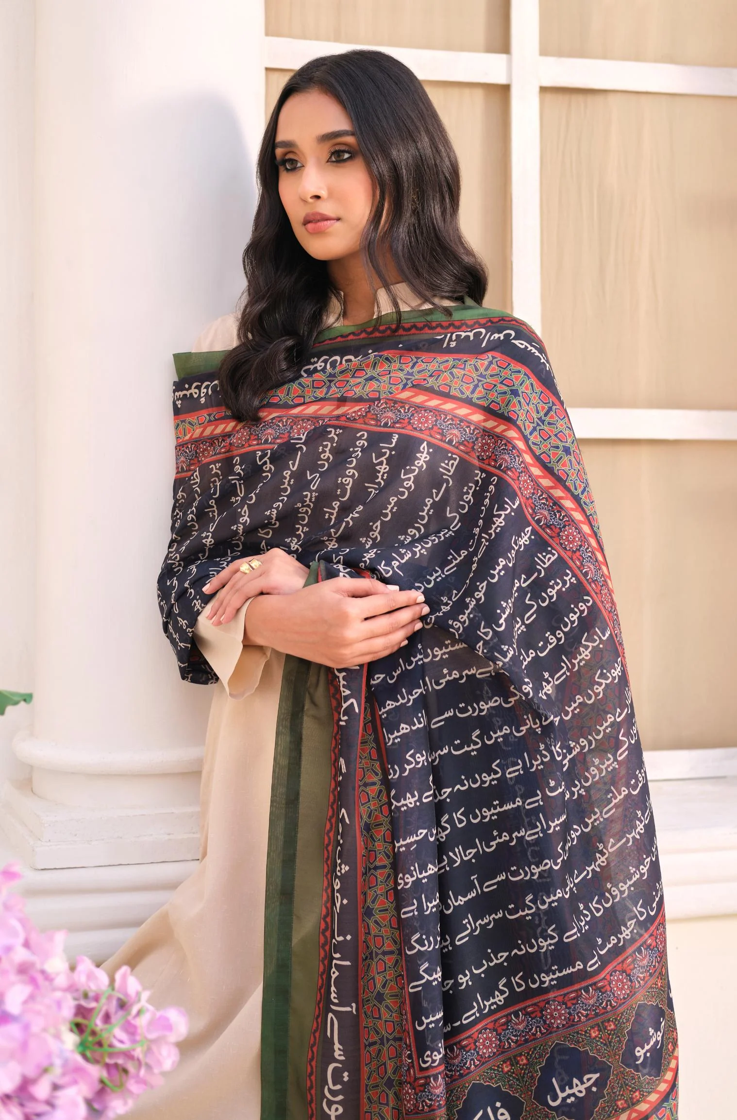 Geet Dupatta - Black - Image 3