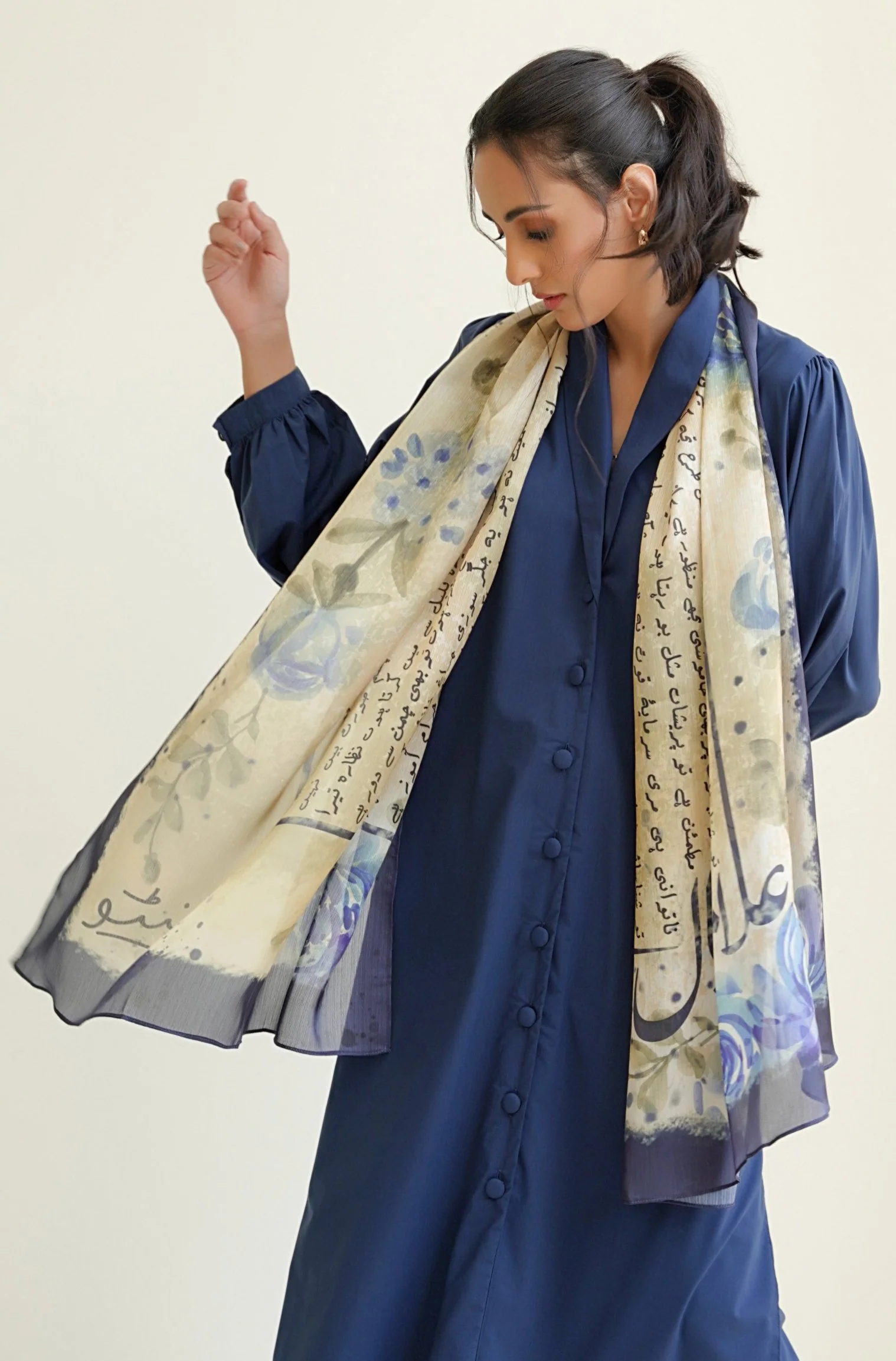 Gulaab Scarf - Image 2