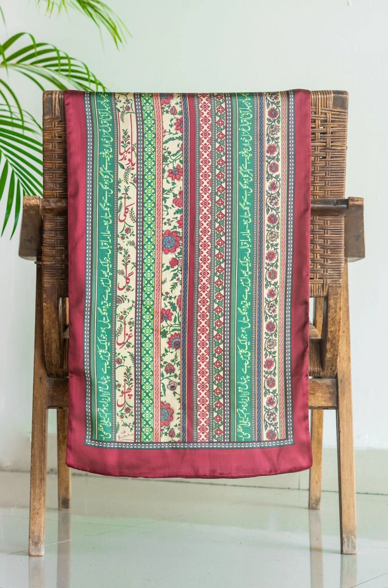 Gulistan Stole - Maroon