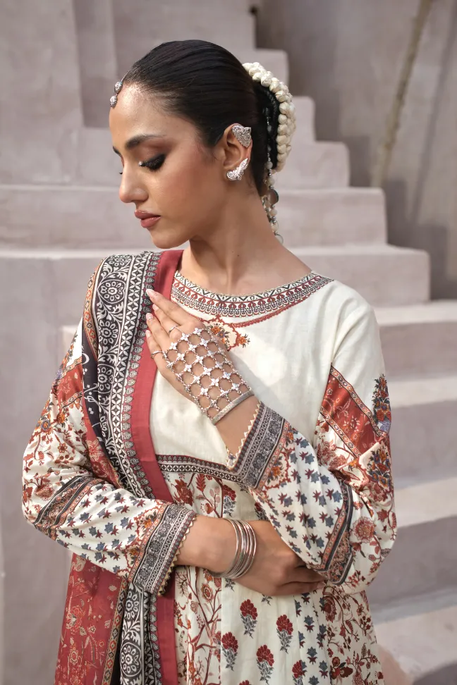 Gulraiz Anarkali Set - Off White - Image 6