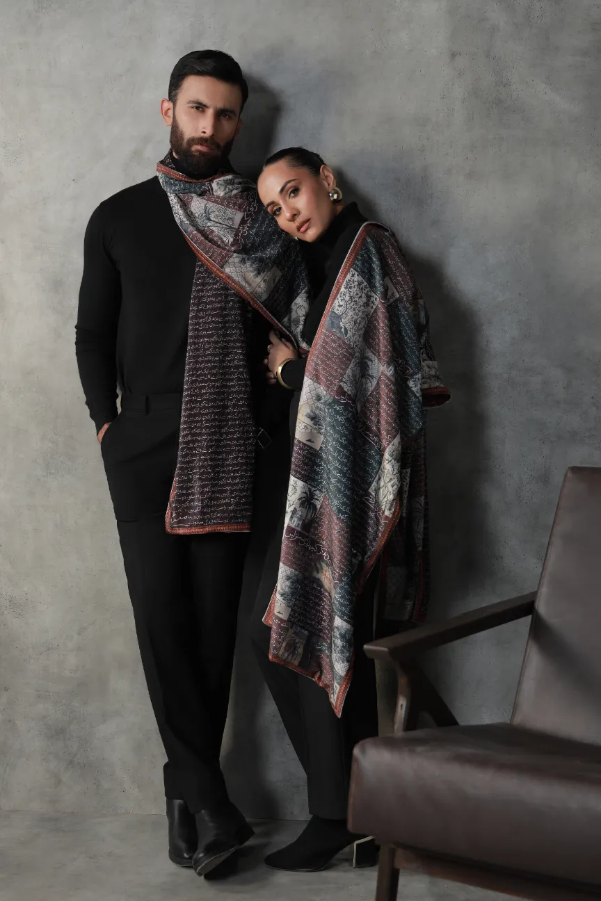 Guzarish Velvet Stole - Image 8