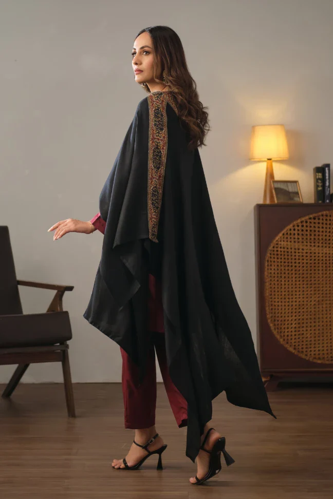Hasrat Cape - Image 4