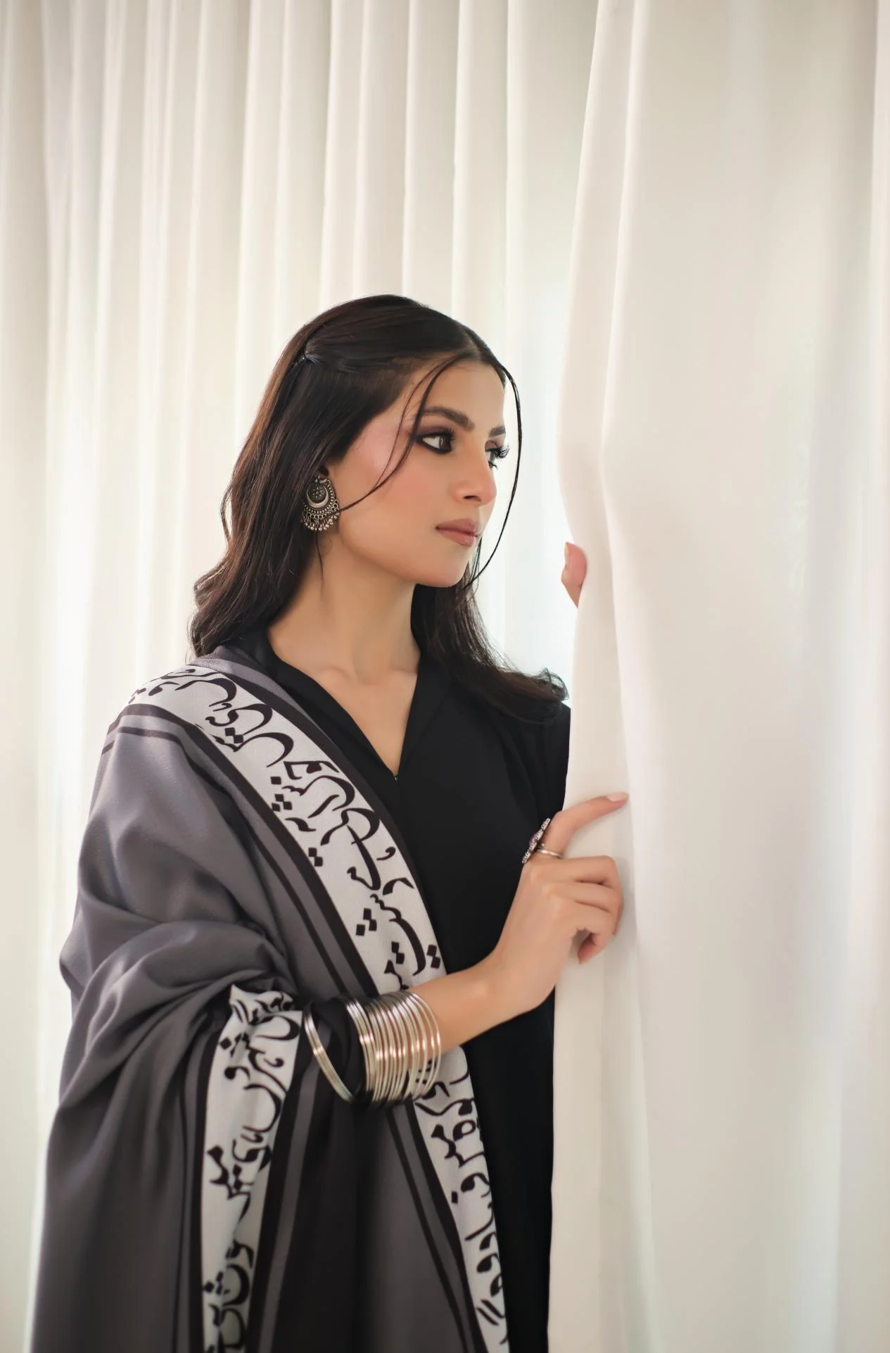 Hayaat Shawl - Grey - Image 9