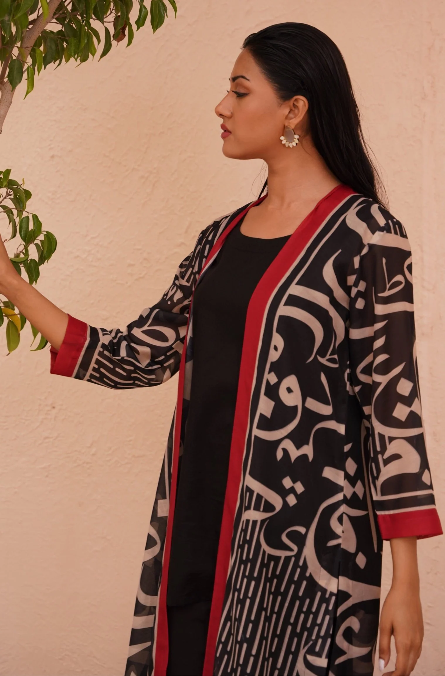 Huroof Shrug - Black - Image 3