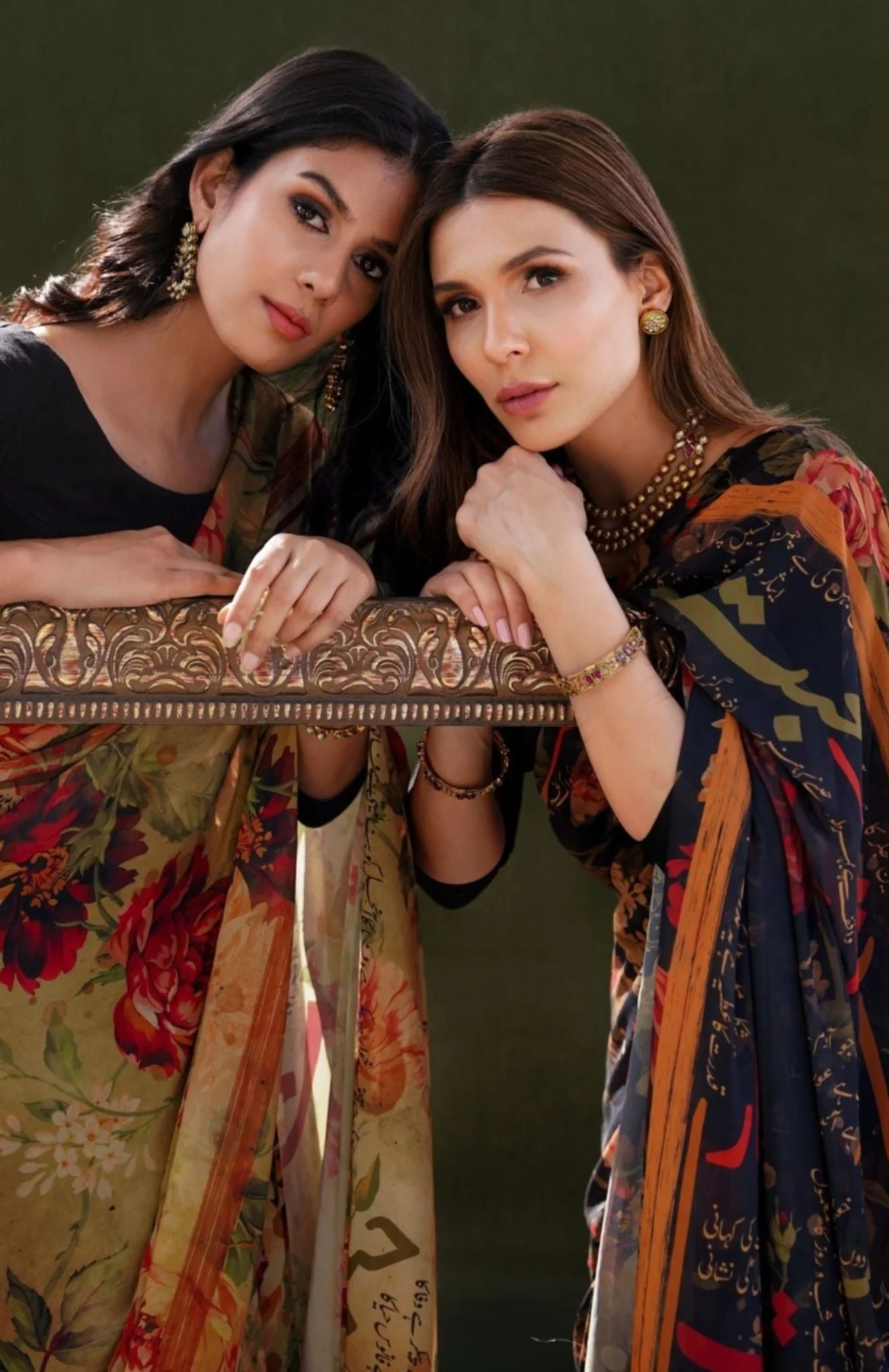 Husn Saree - Black - Image 5