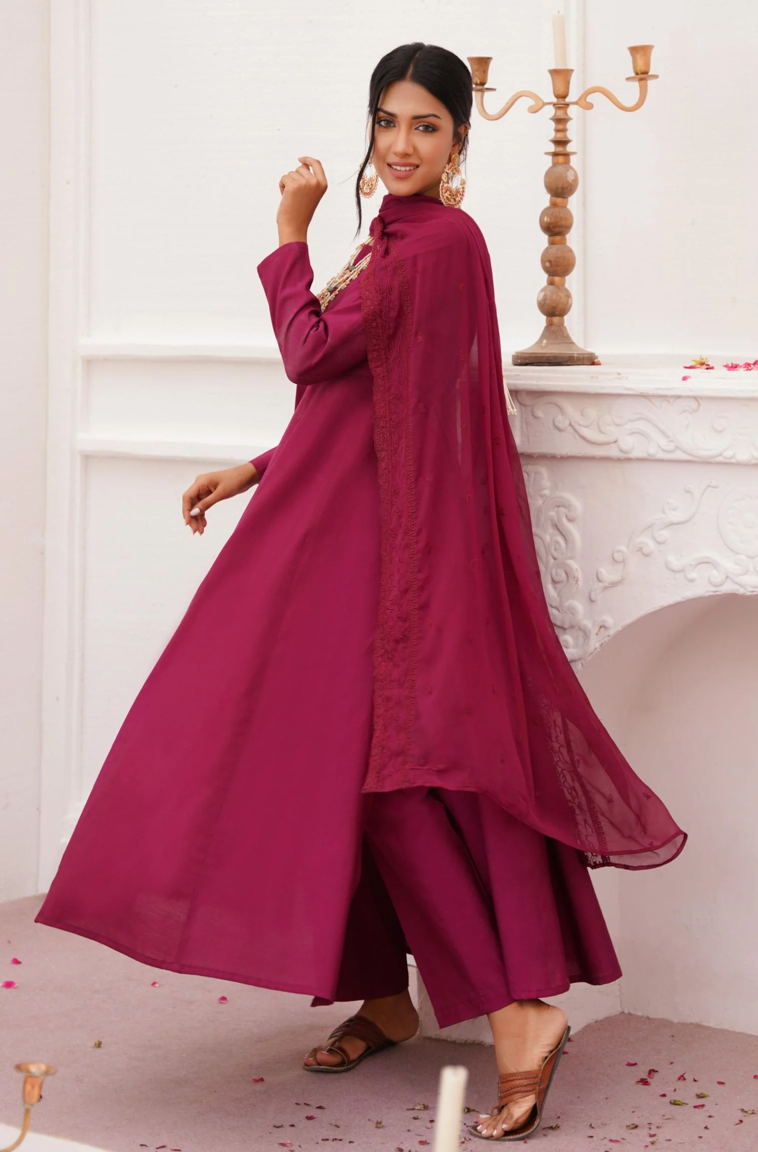 Jahaan Embroidered Dupatta - Wine Red - Image 2