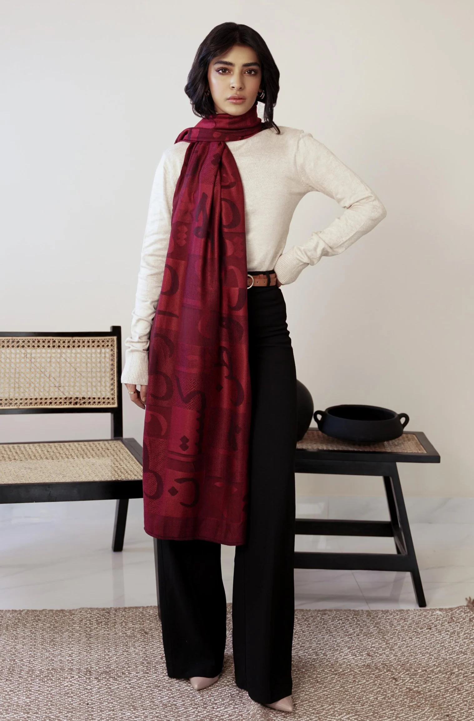 Jazba Weaved Stole - Maroon - Image 2