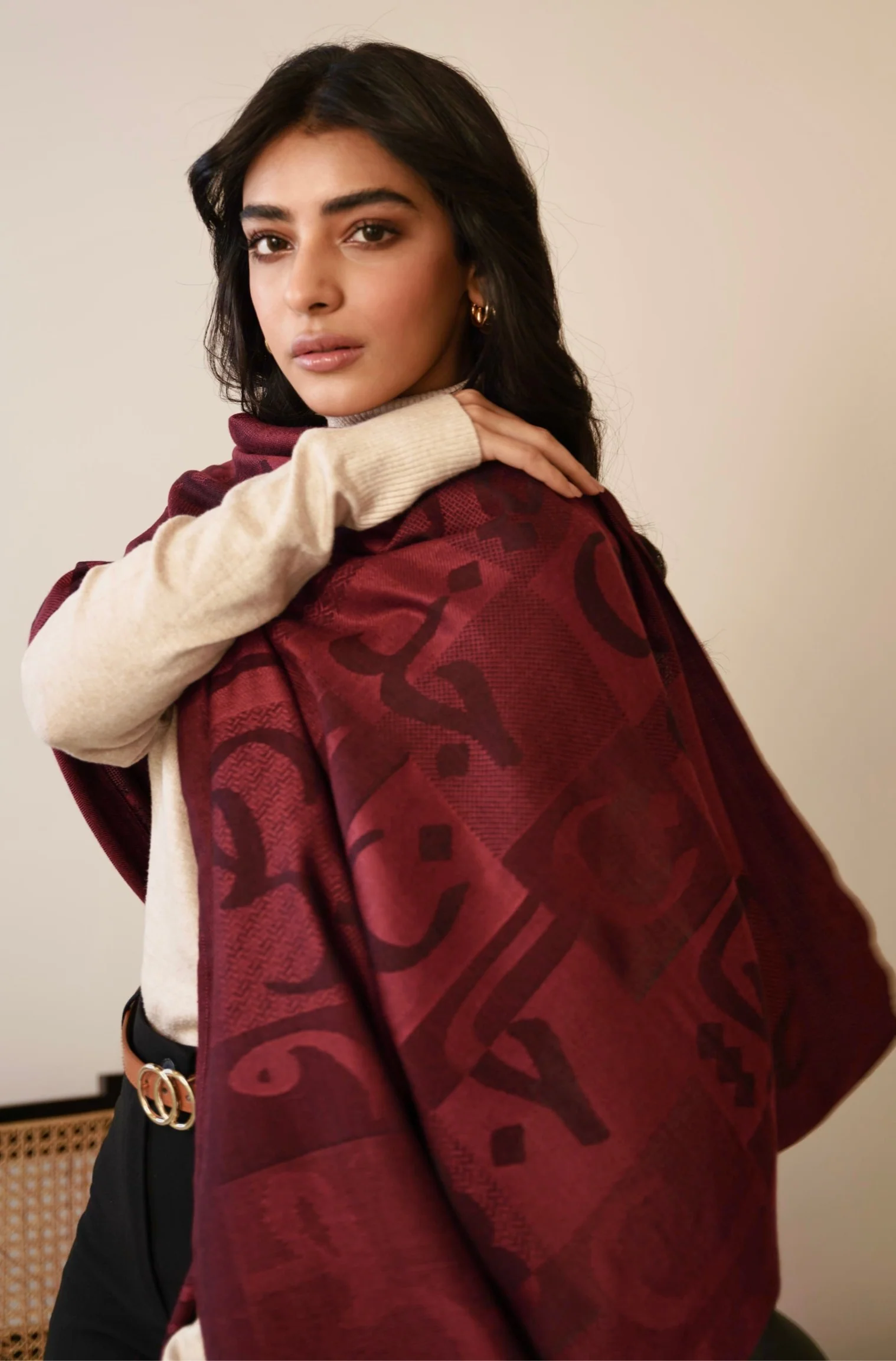 Jazba Weaved Stole - Maroon - Image 7