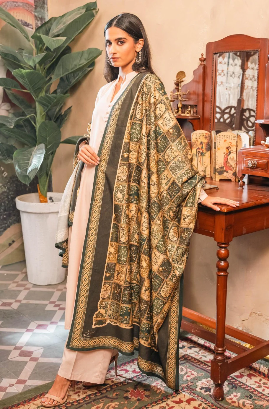 Jugnu Odhni - Royal Green - Image 6