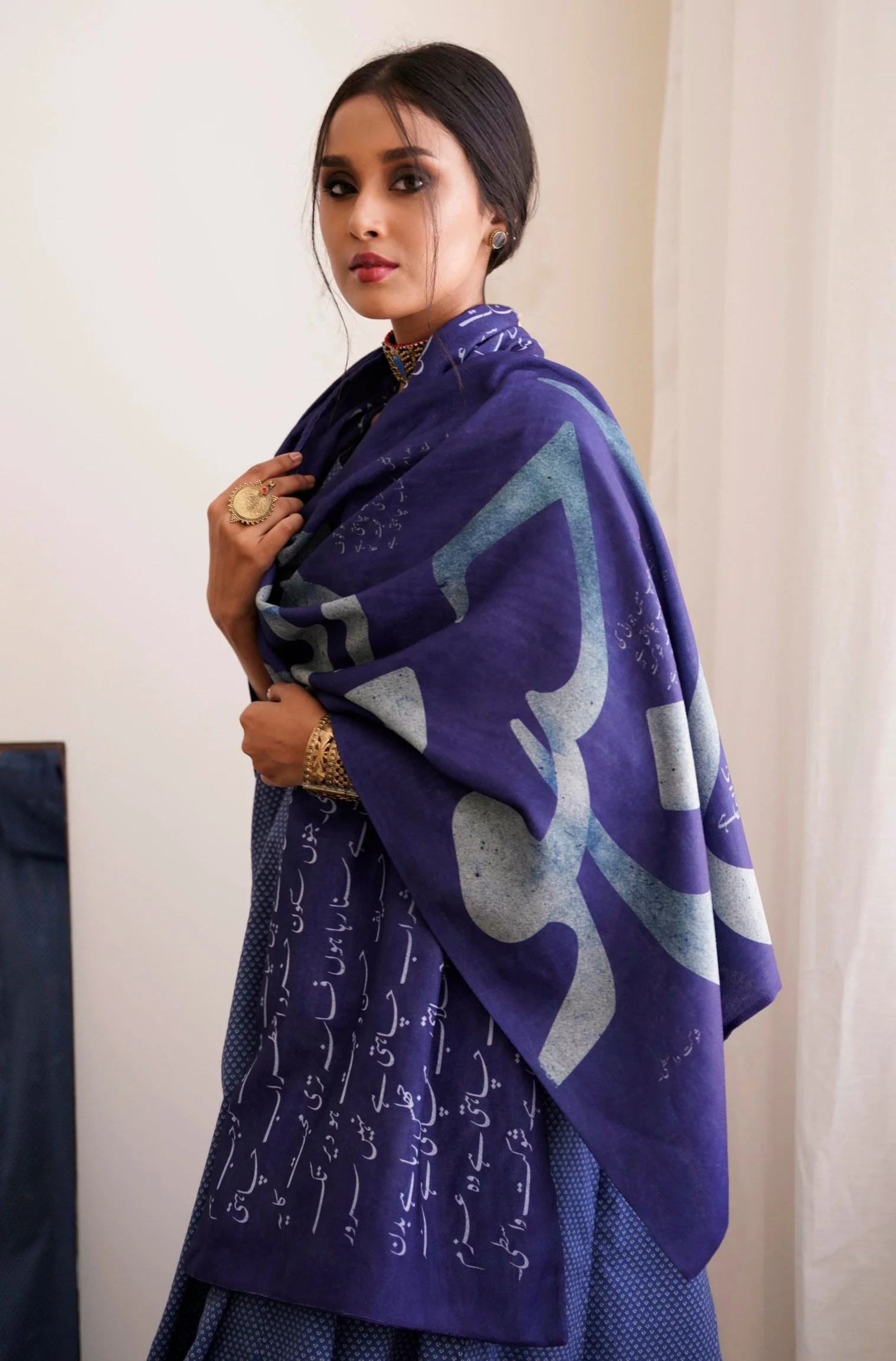 Junoon Stole - Midnight Blue