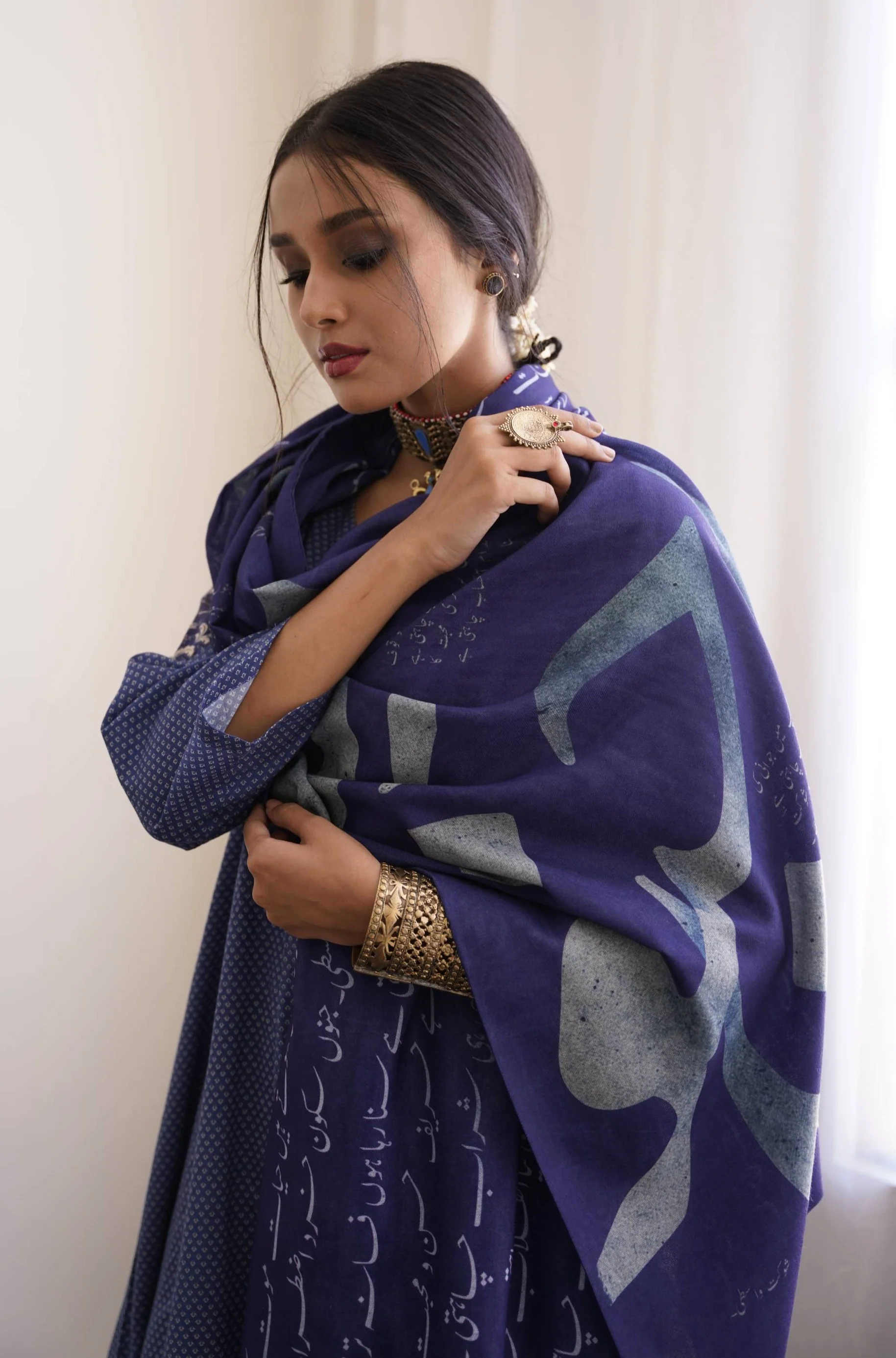 Junoon Stole - Midnight Blue - Image 4
