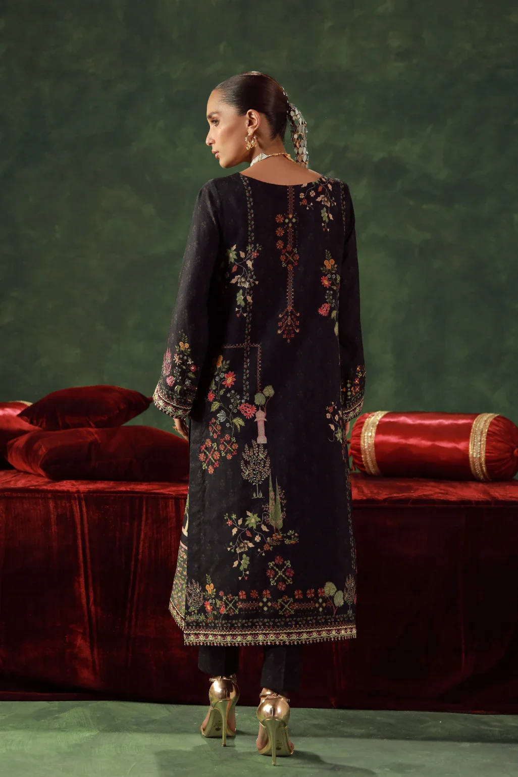 Kanwal Set - Black - Image 3