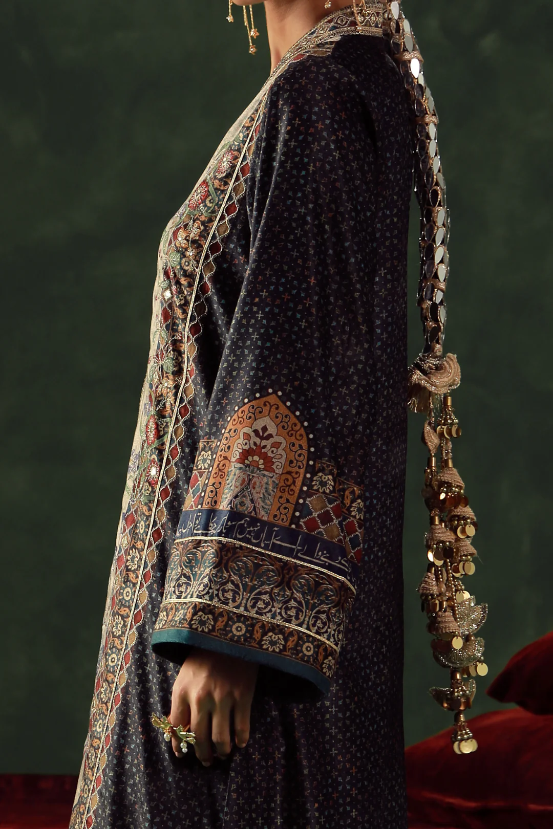 Kehkashan Velvet Set - Image 5