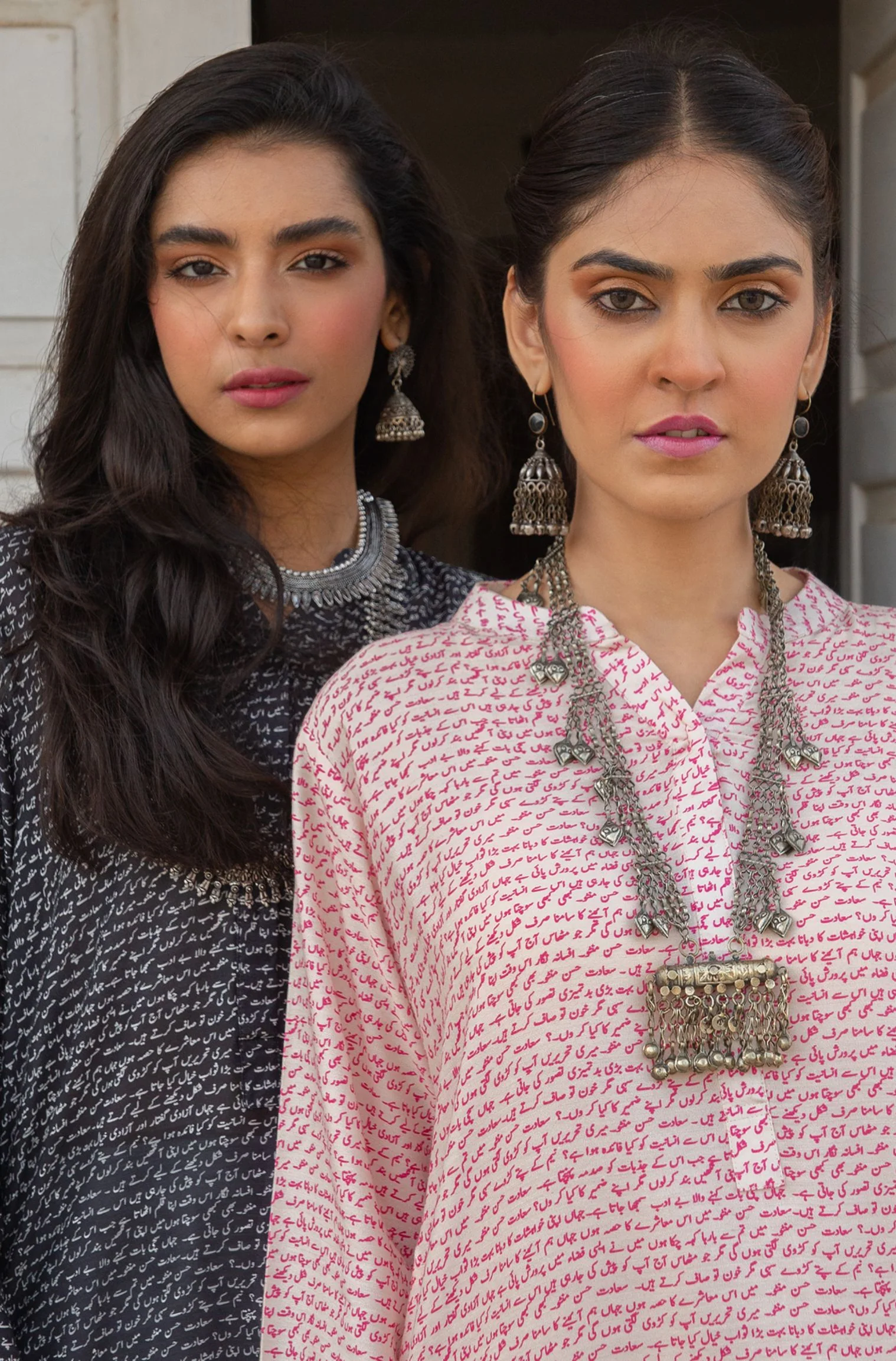 Khayaal Kurta - Black & White - Image 3