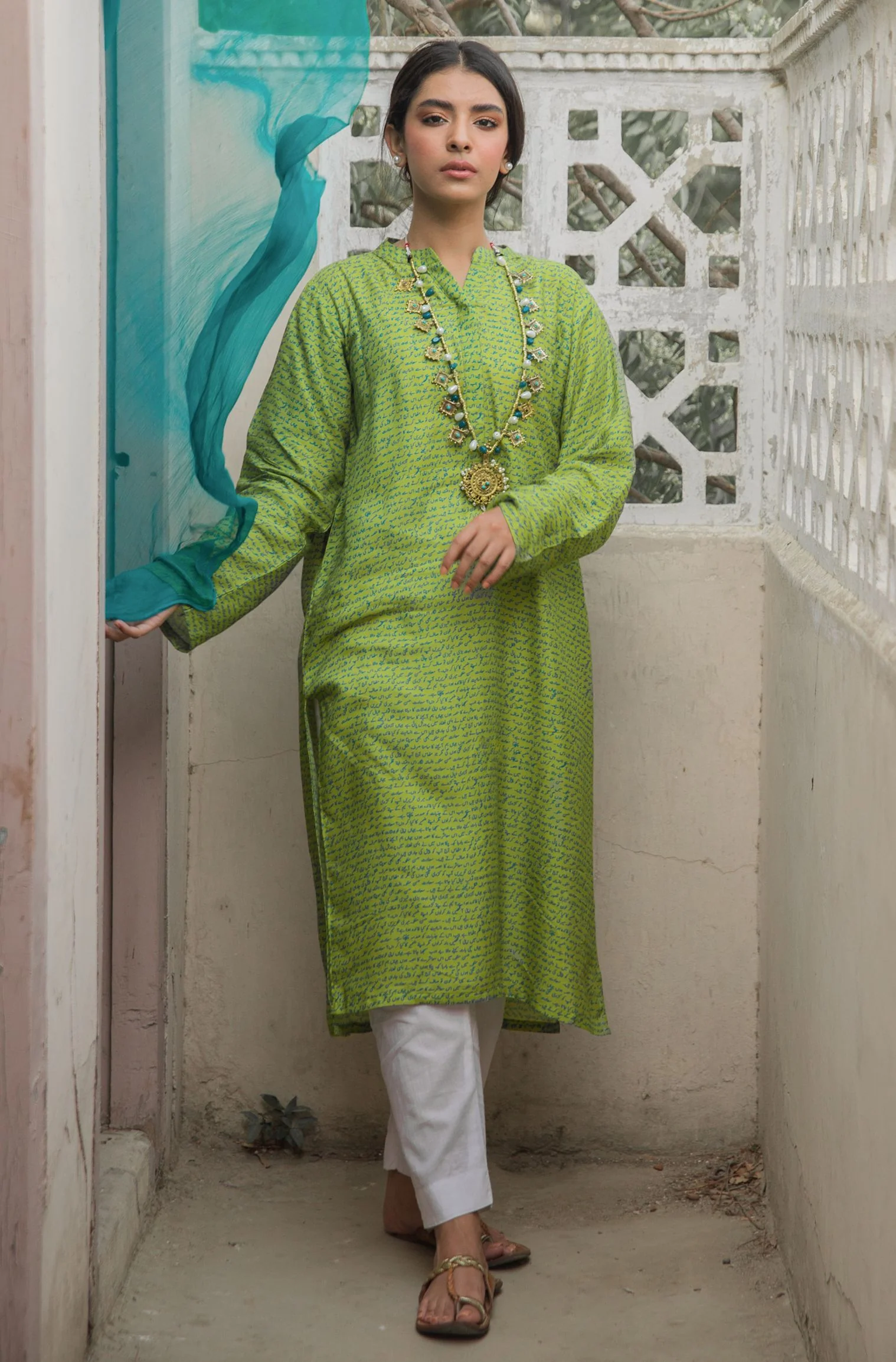 Khayaal Kurta - Lime Green & Blue