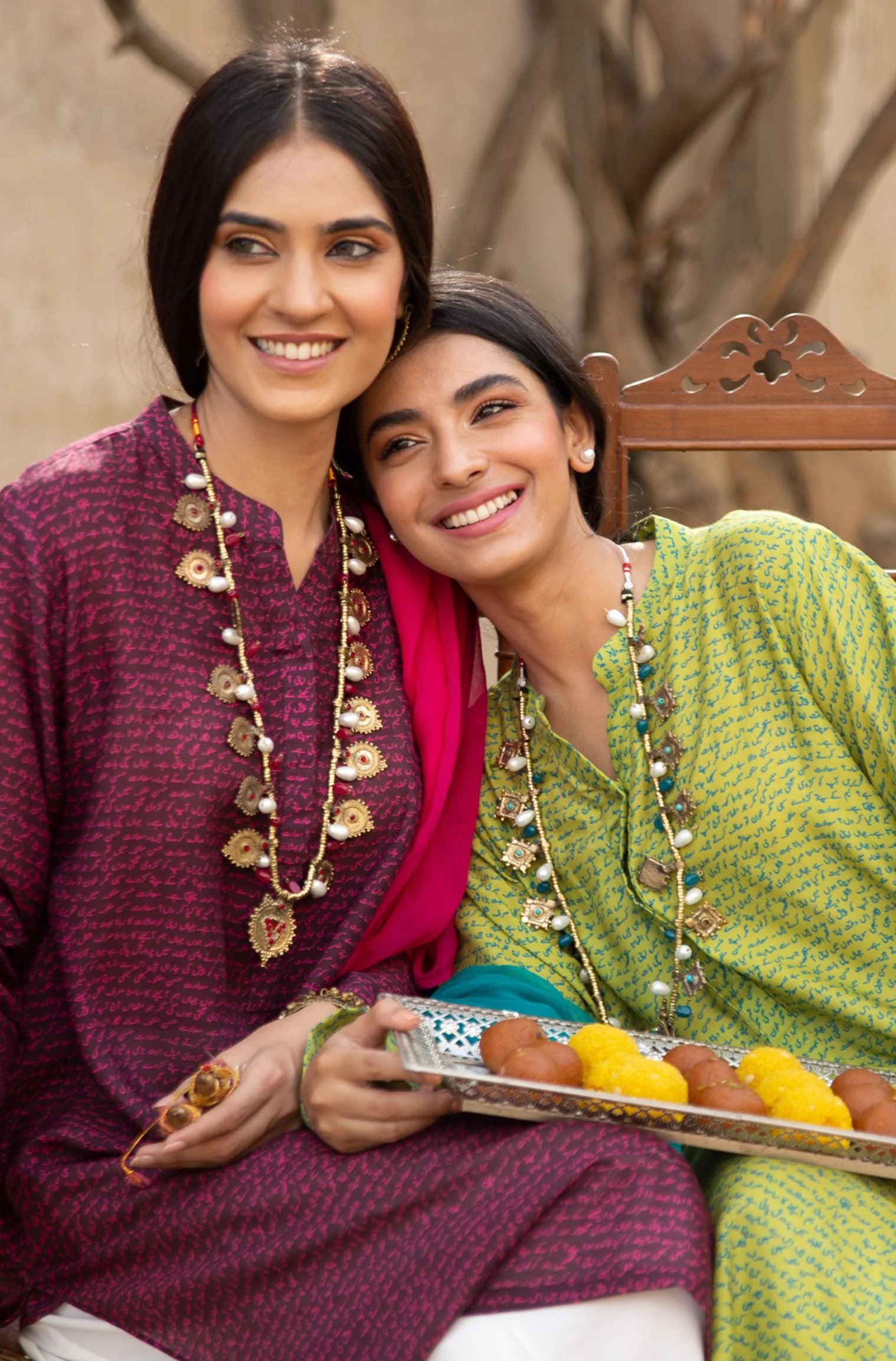 Khayaal Kurta - Lime Green & Blue - Image 4