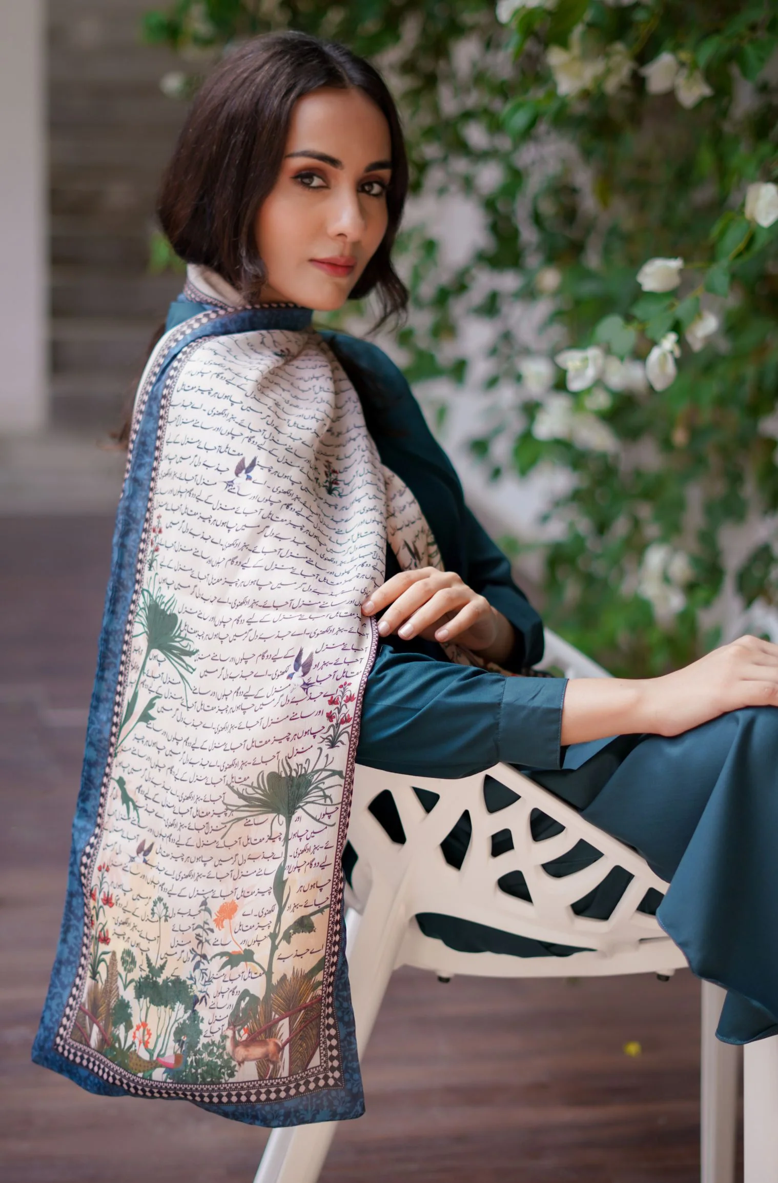 Khwahish Stole - Beige & Blue