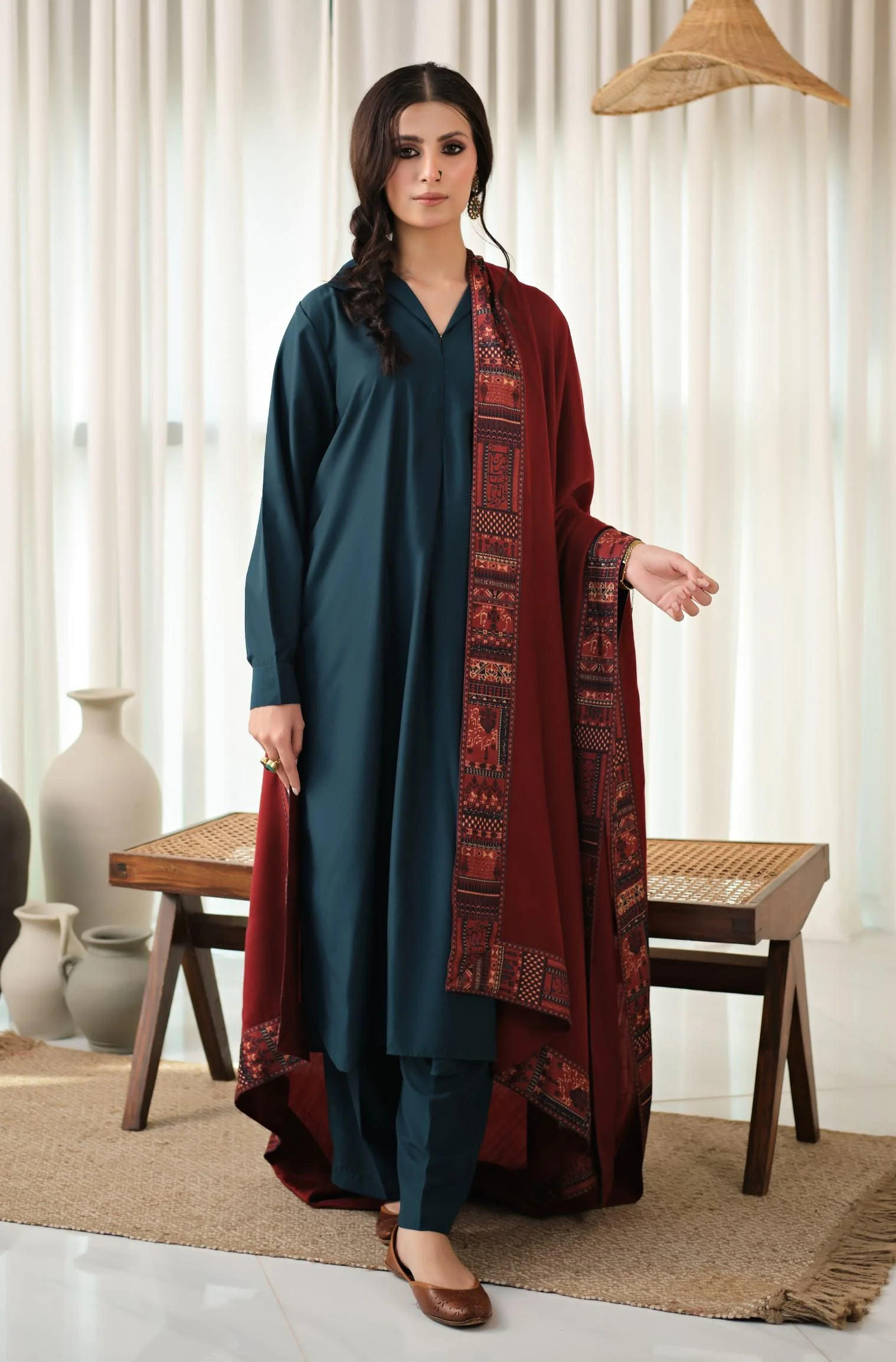Manzil Shawl - Maroon - Image 2