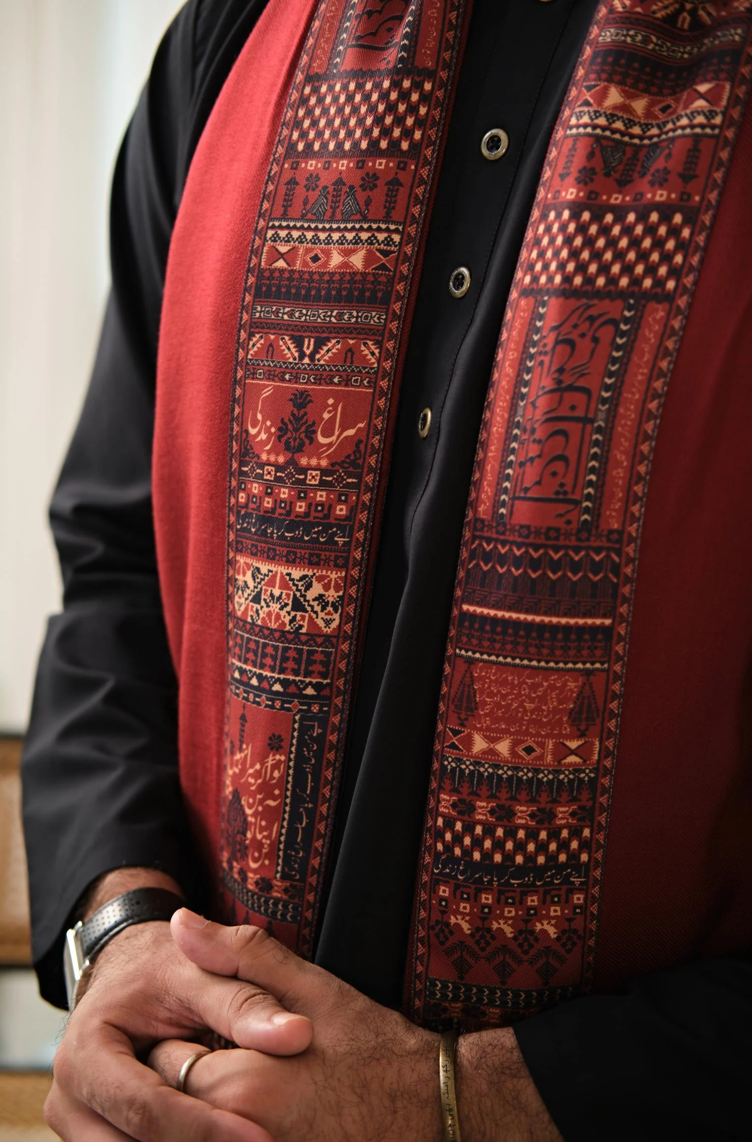 Manzil Shawl - Maroon - Image 7