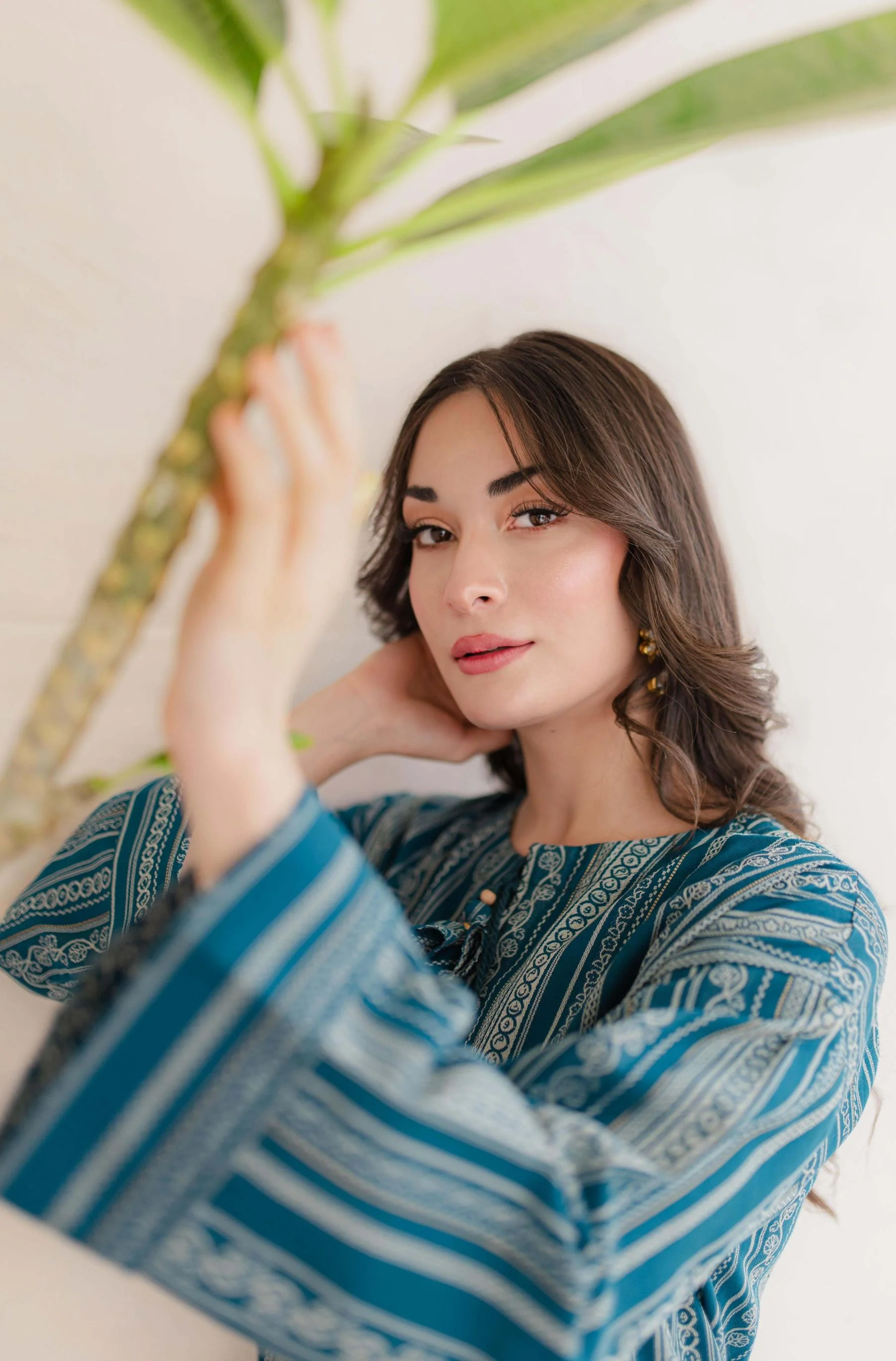 Manzil Weaved Kurta - Teal - Image 5