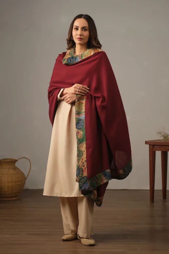 Maqsad Shawl
