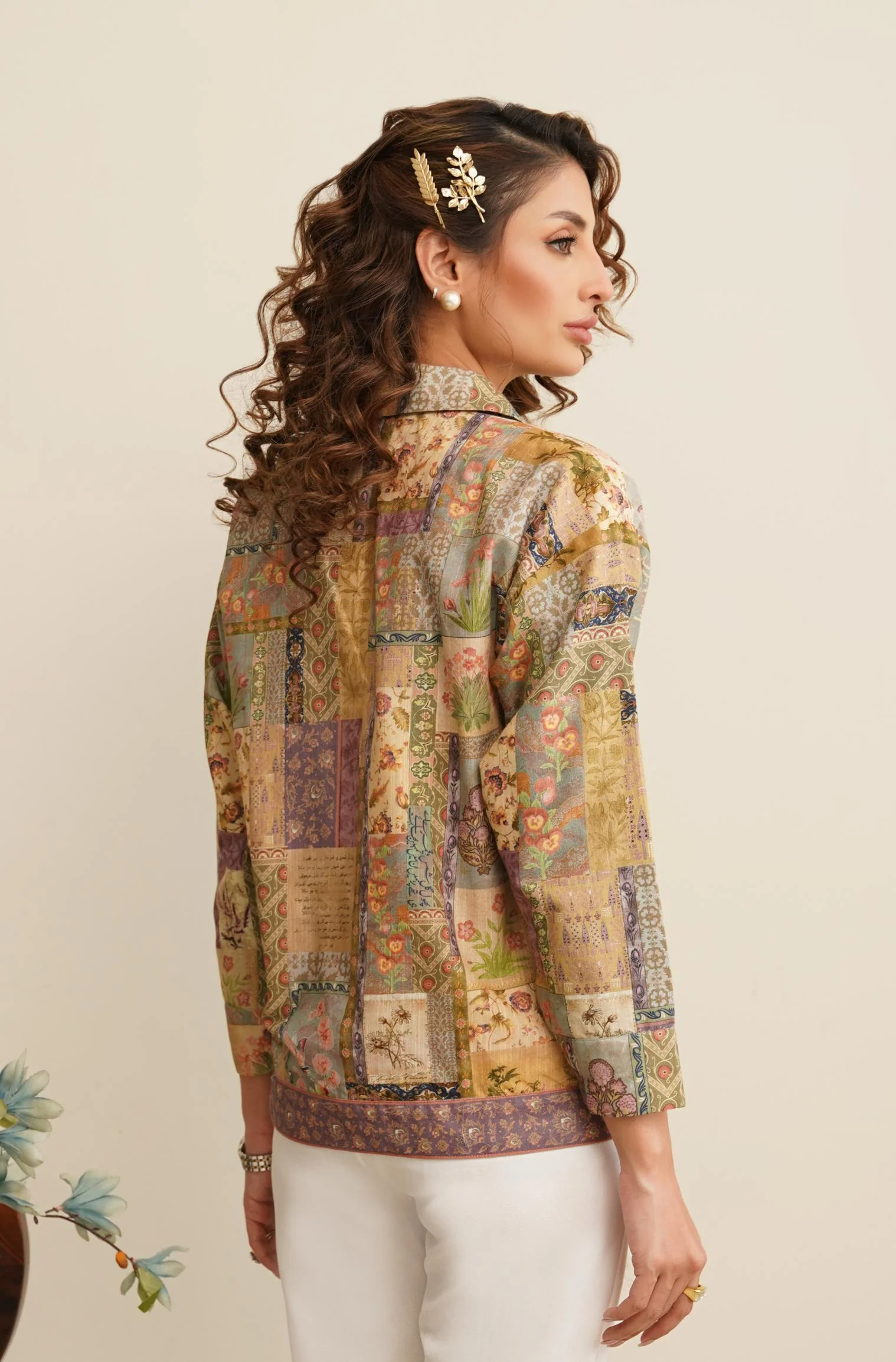 Mehak Overshirt - Image 2