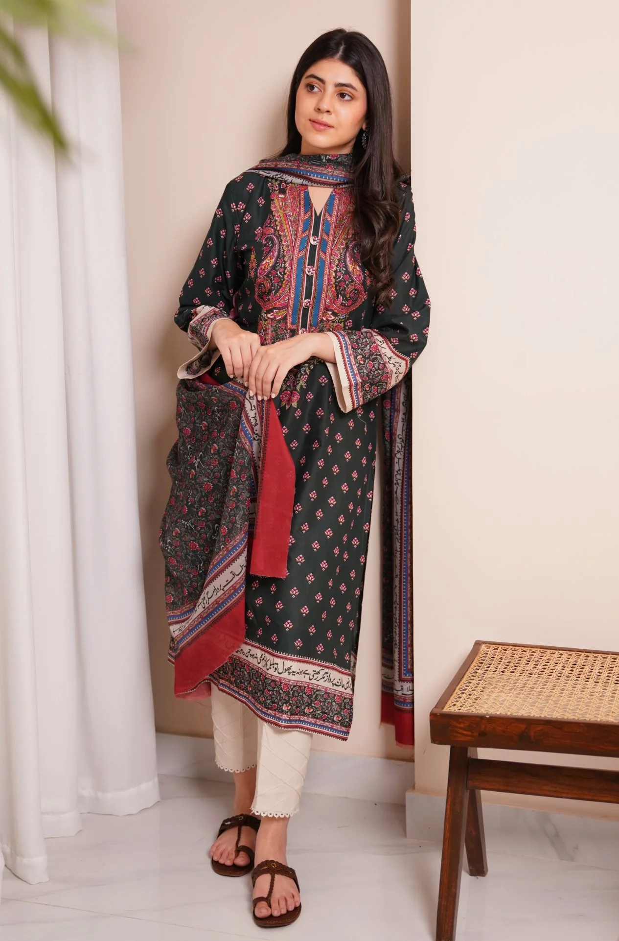 Meher Dupatta - Dark Green - Image 3
