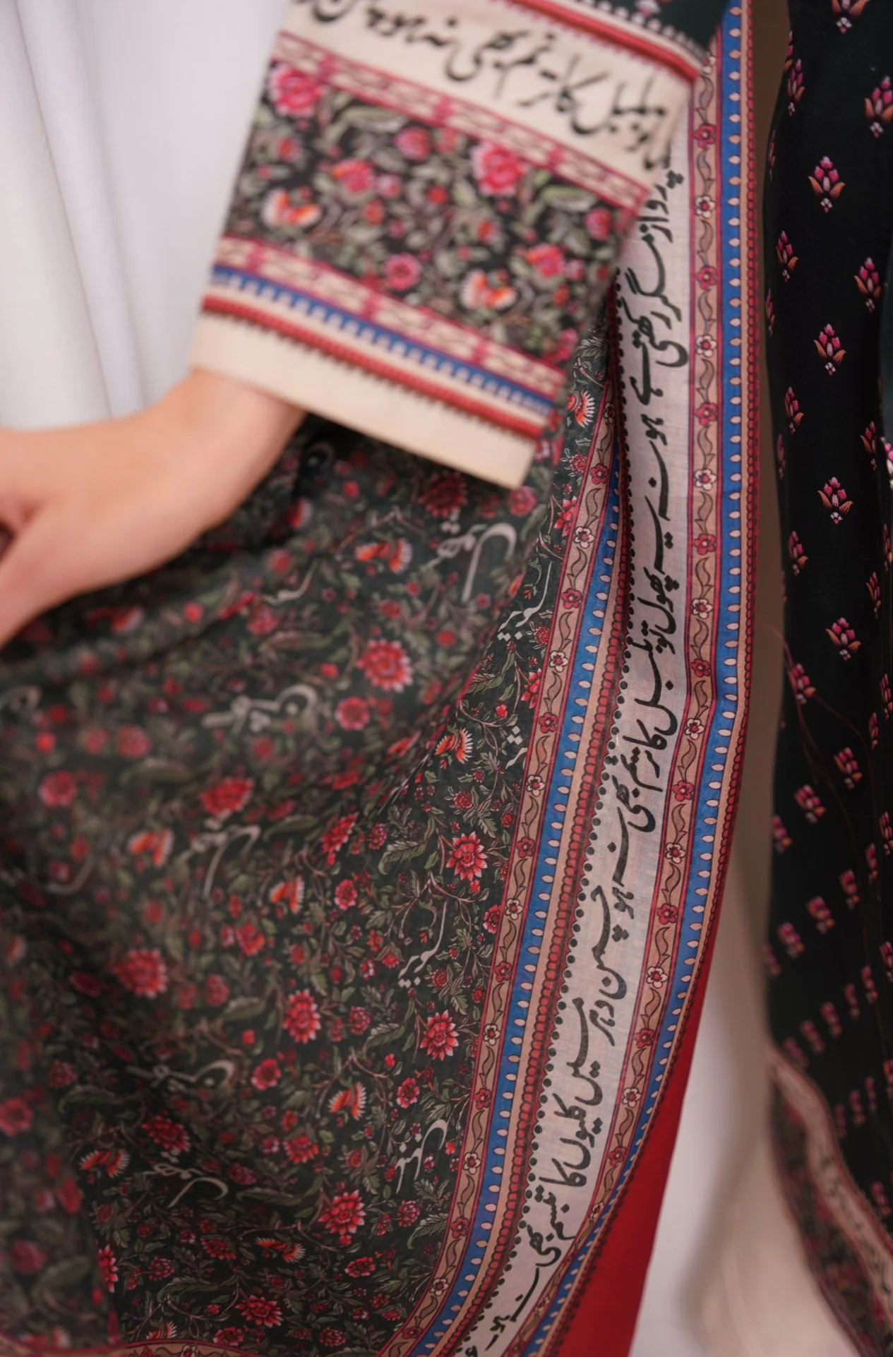 Meher Dupatta - Dark Green - Image 4