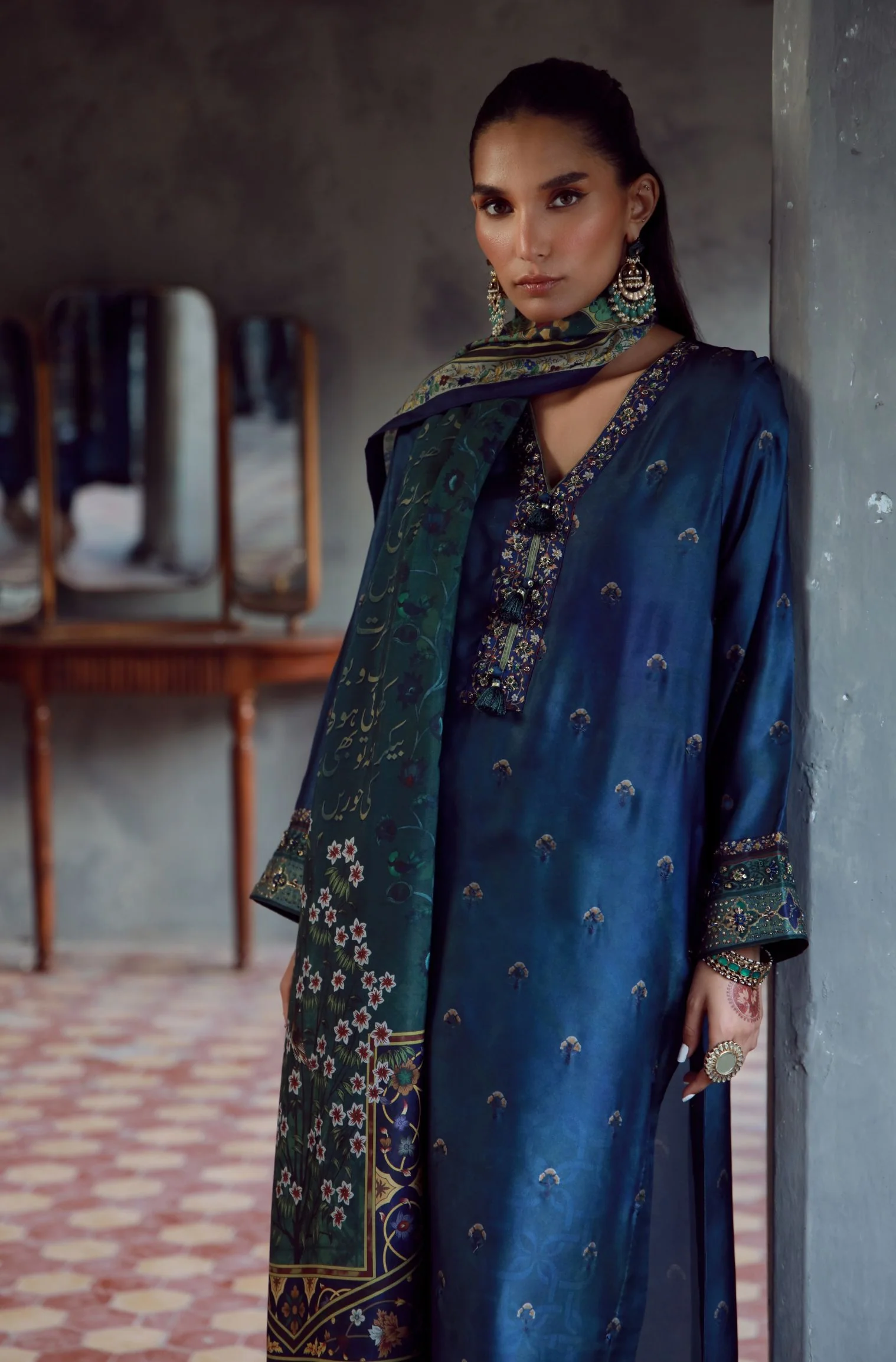 Naina Set - Image 2