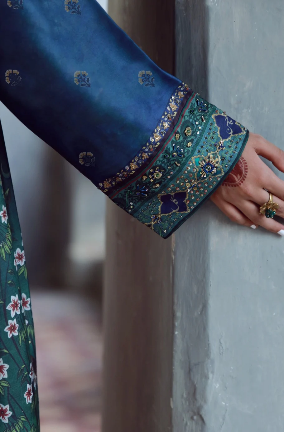 Naina Set - Image 5