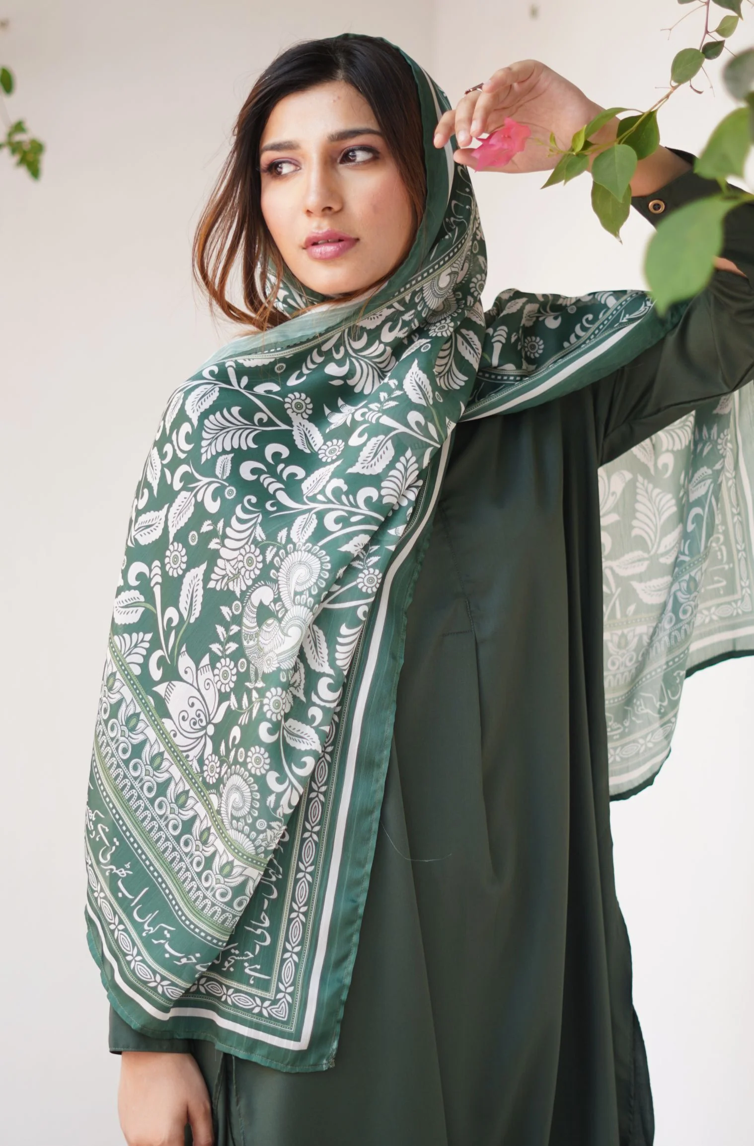 Nayaab Scarf - Forest Green - Image 3