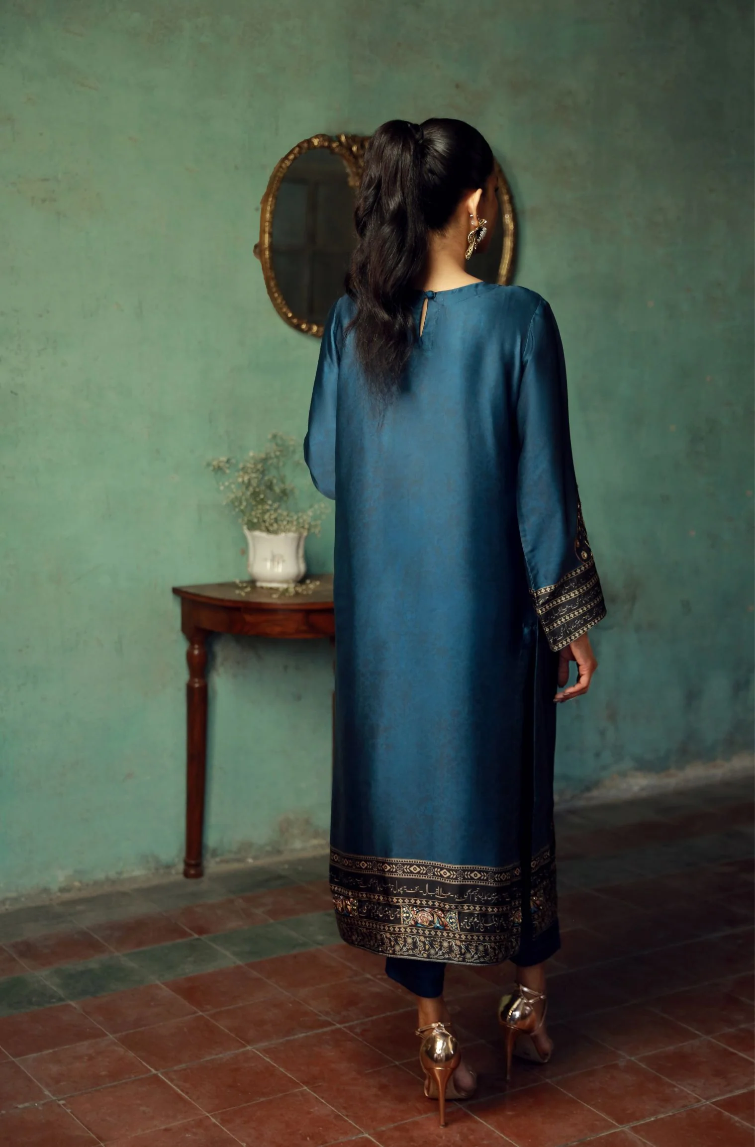 Neelum Set - Blue - Image 5