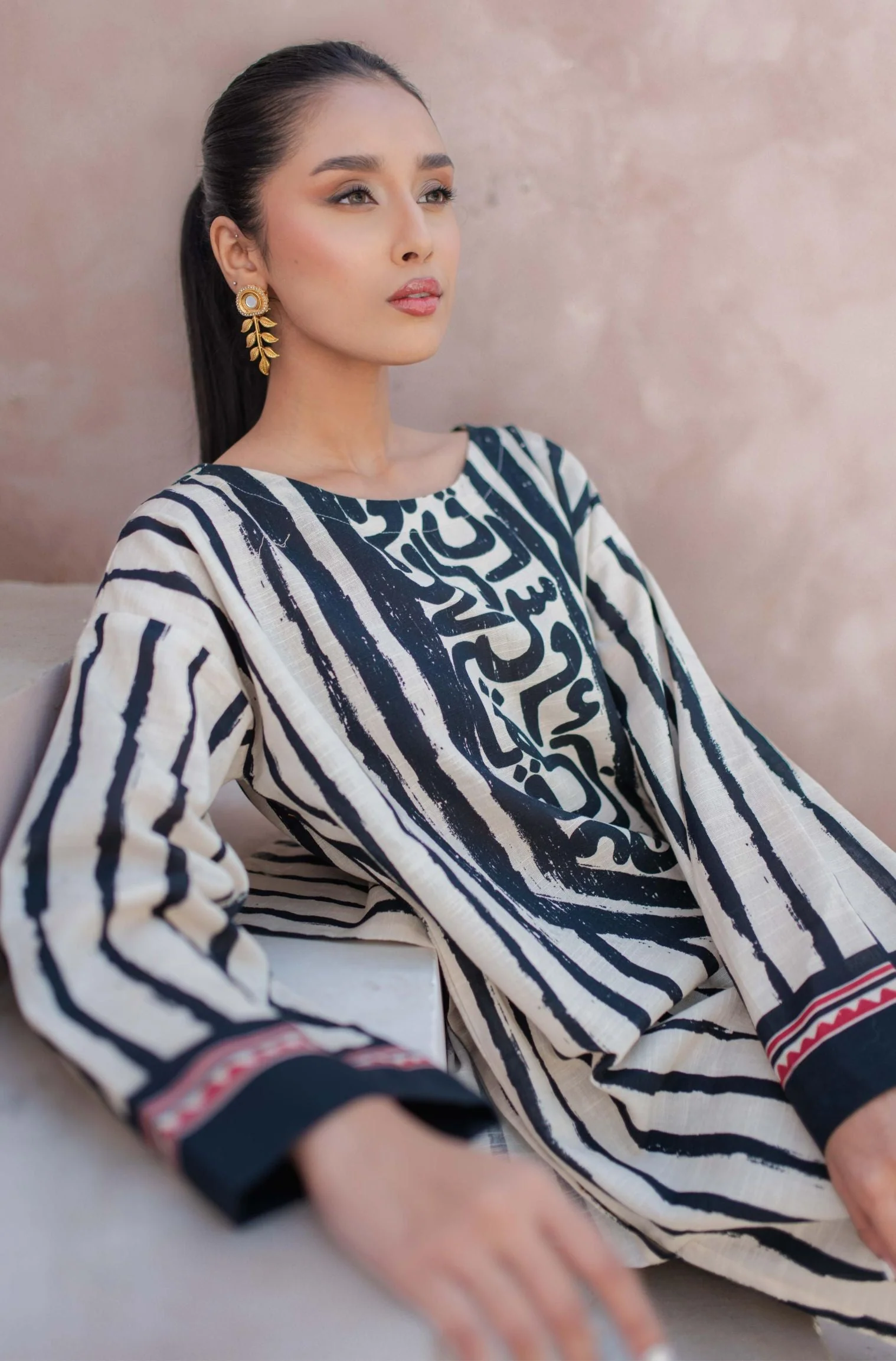 Paheli Lawn Kurta - Cream & Black - Image 6