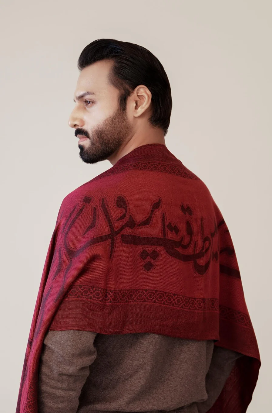 Parvaaz Weaved Stole - Maroon - Image 5