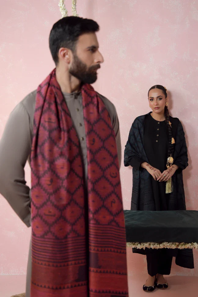 Parwana Weaved Shawl - Maroon - Image 7