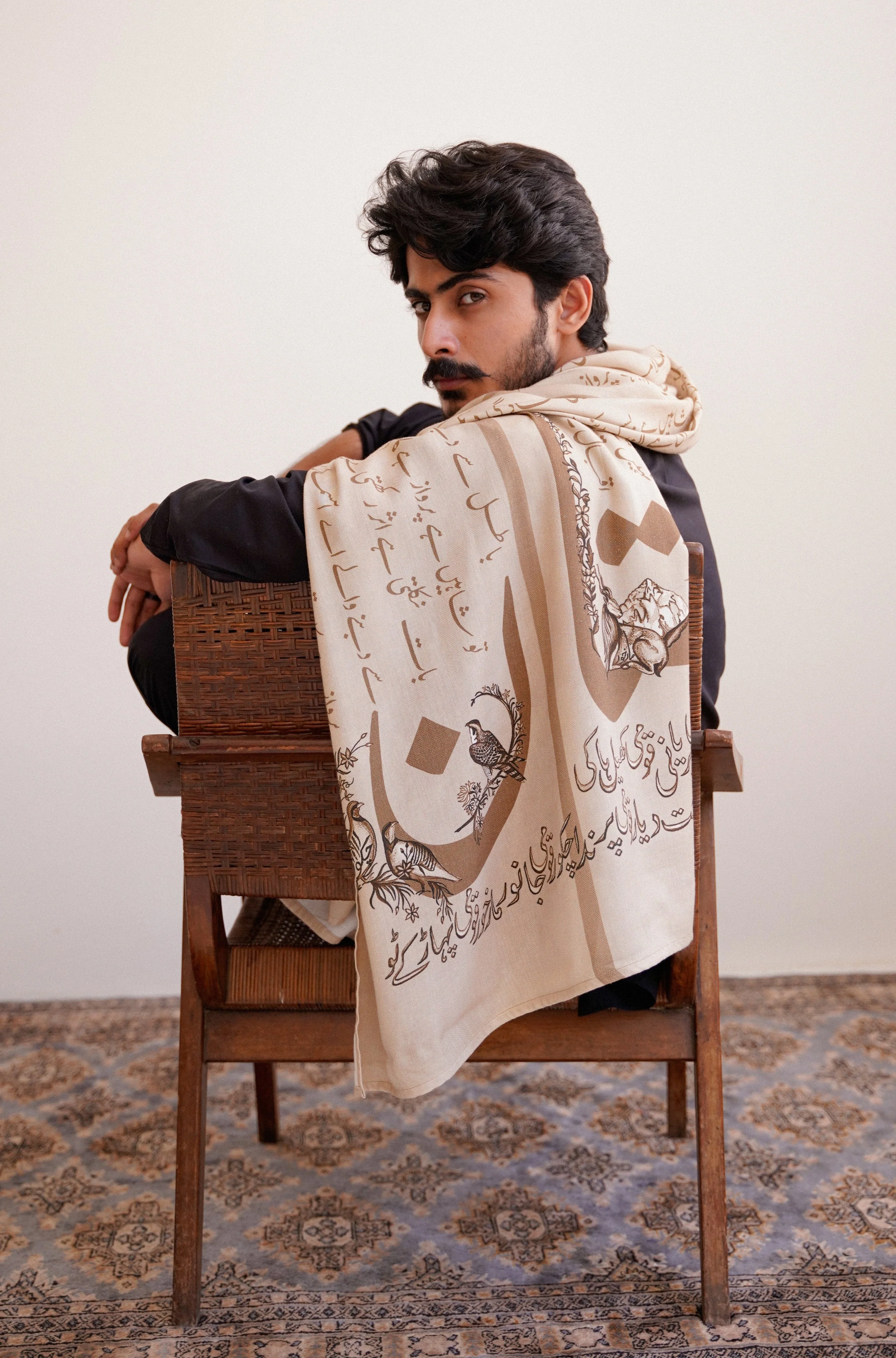 Meraas Odhni - Beige - Image 2