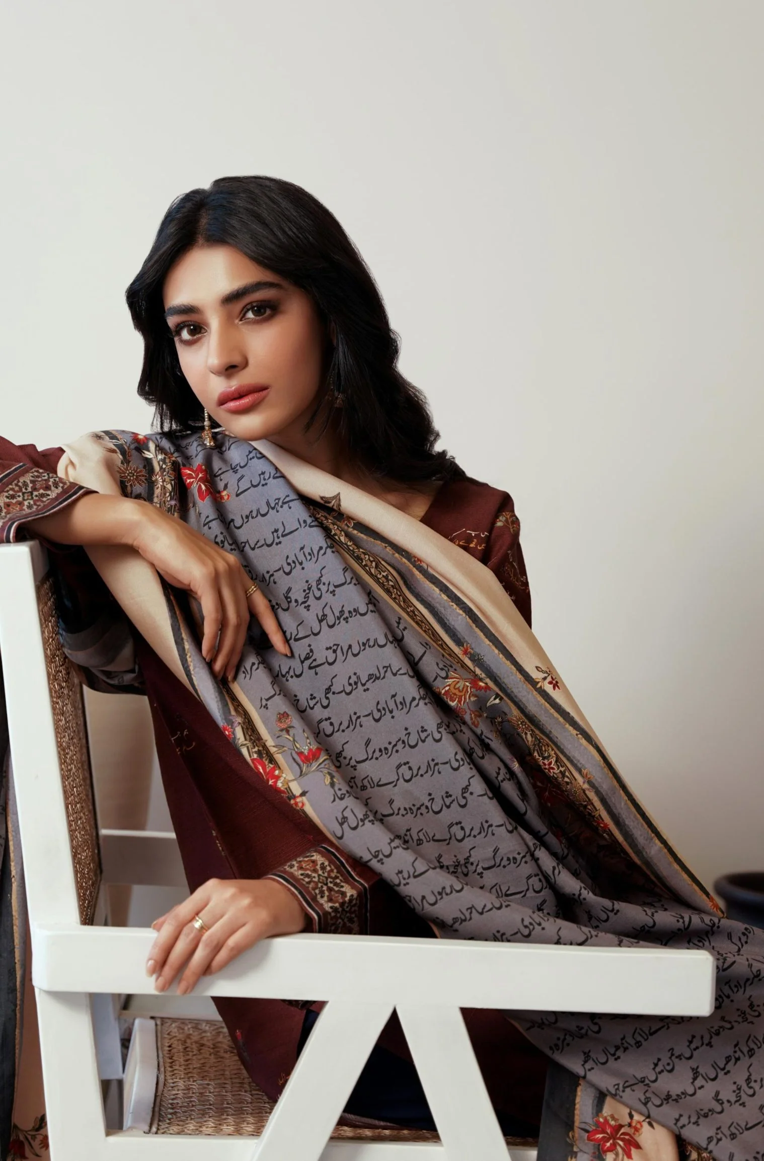 Phool Odhni - Blue & Beige - Image 4