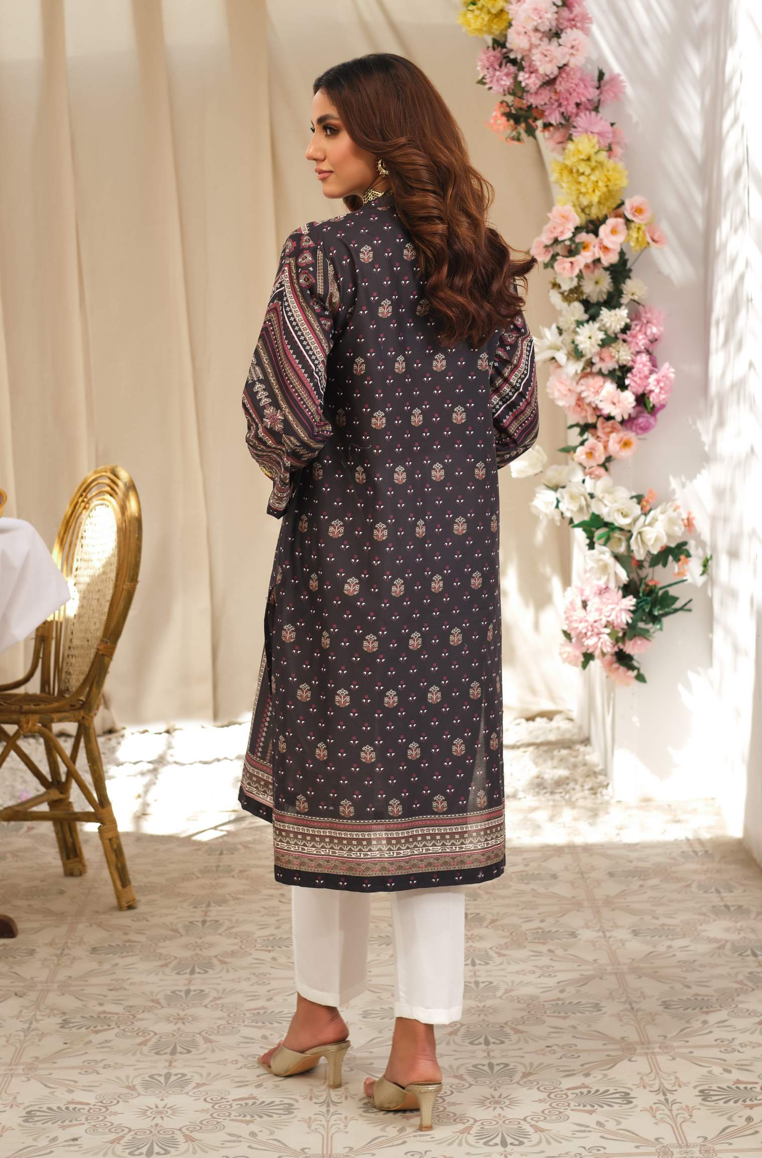 Rahat Kurta - Black - Image 4